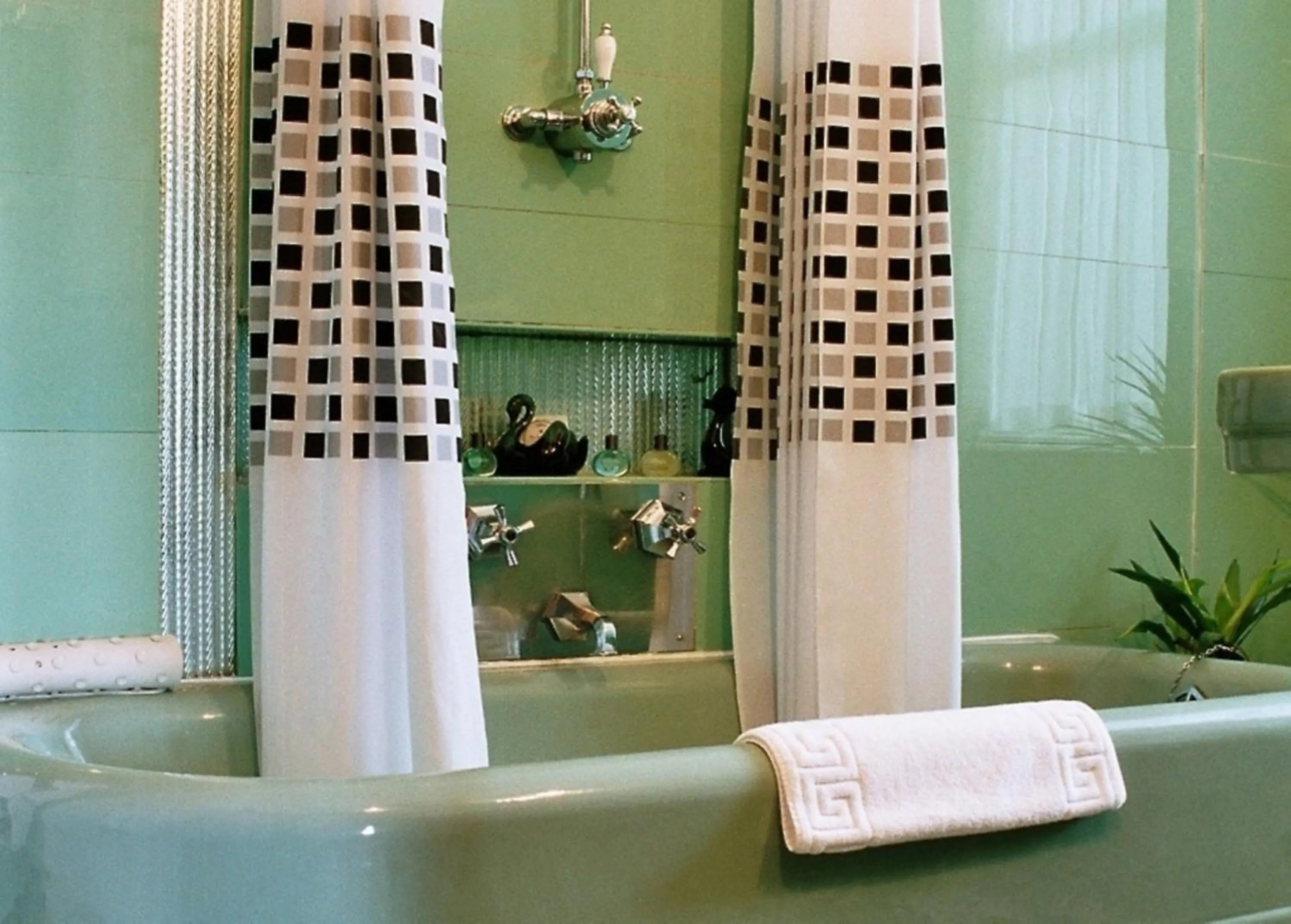 Bedroom in Tigh na Sgiath Country House Hotel