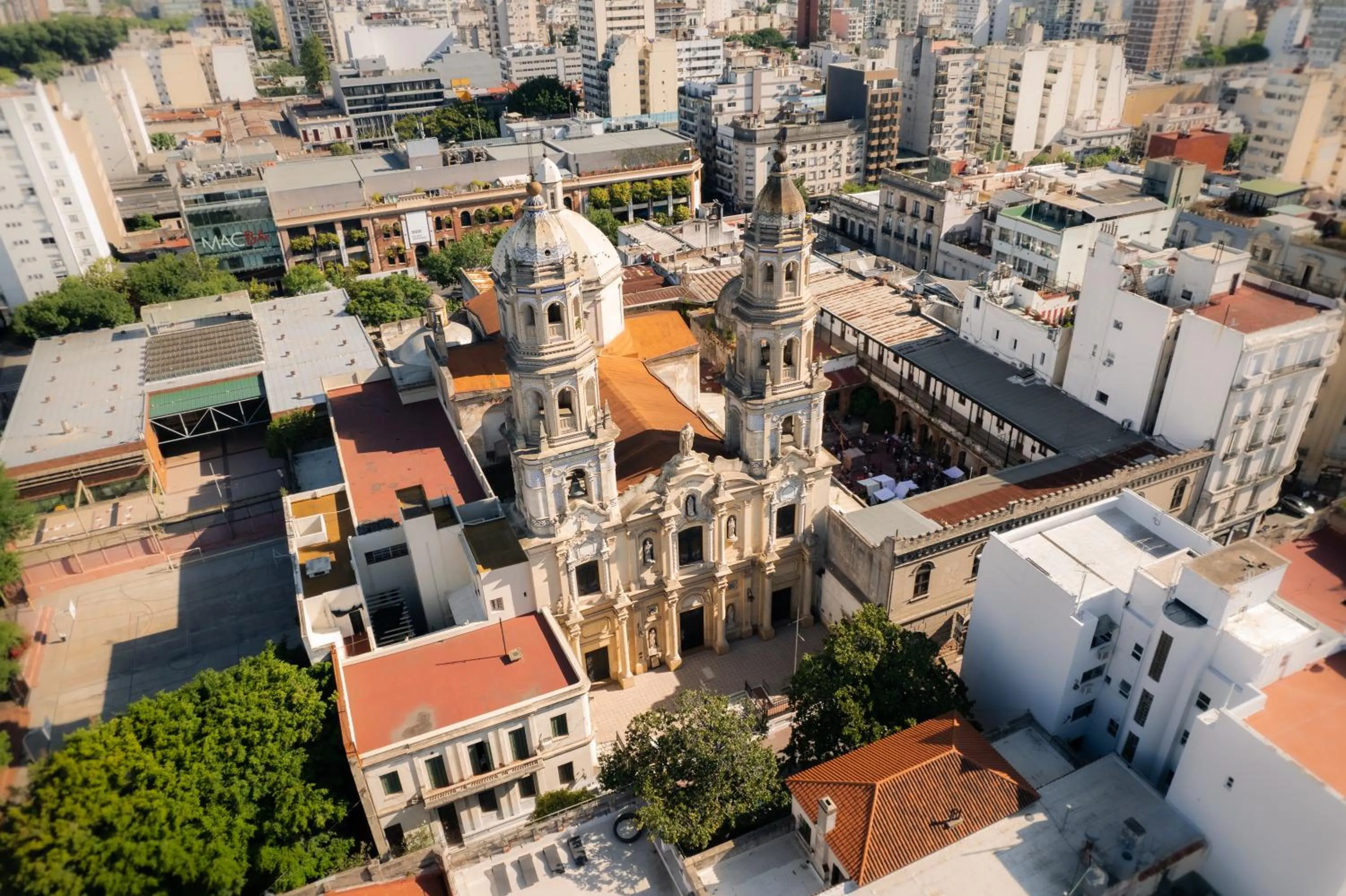 Property building in Loft Osteria by Sagardi