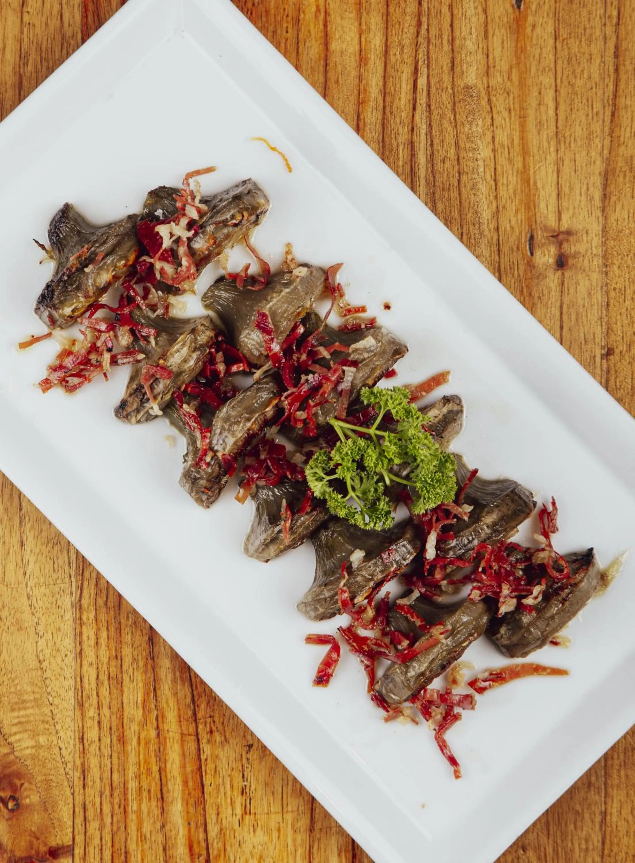 Food and drinks in Loft Osteria by Sagardi