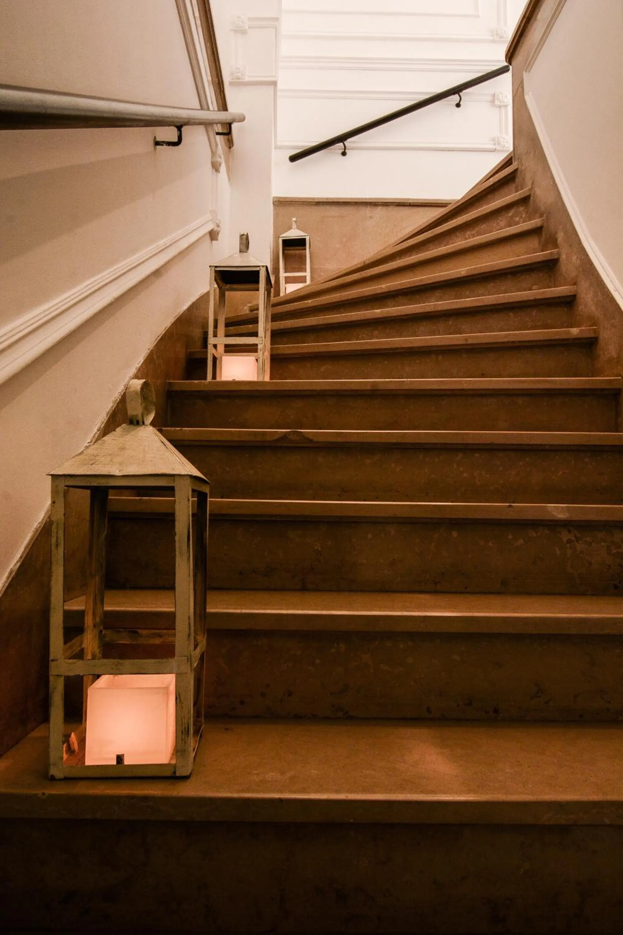 Facade/entrance in Loft Osteria by Sagardi