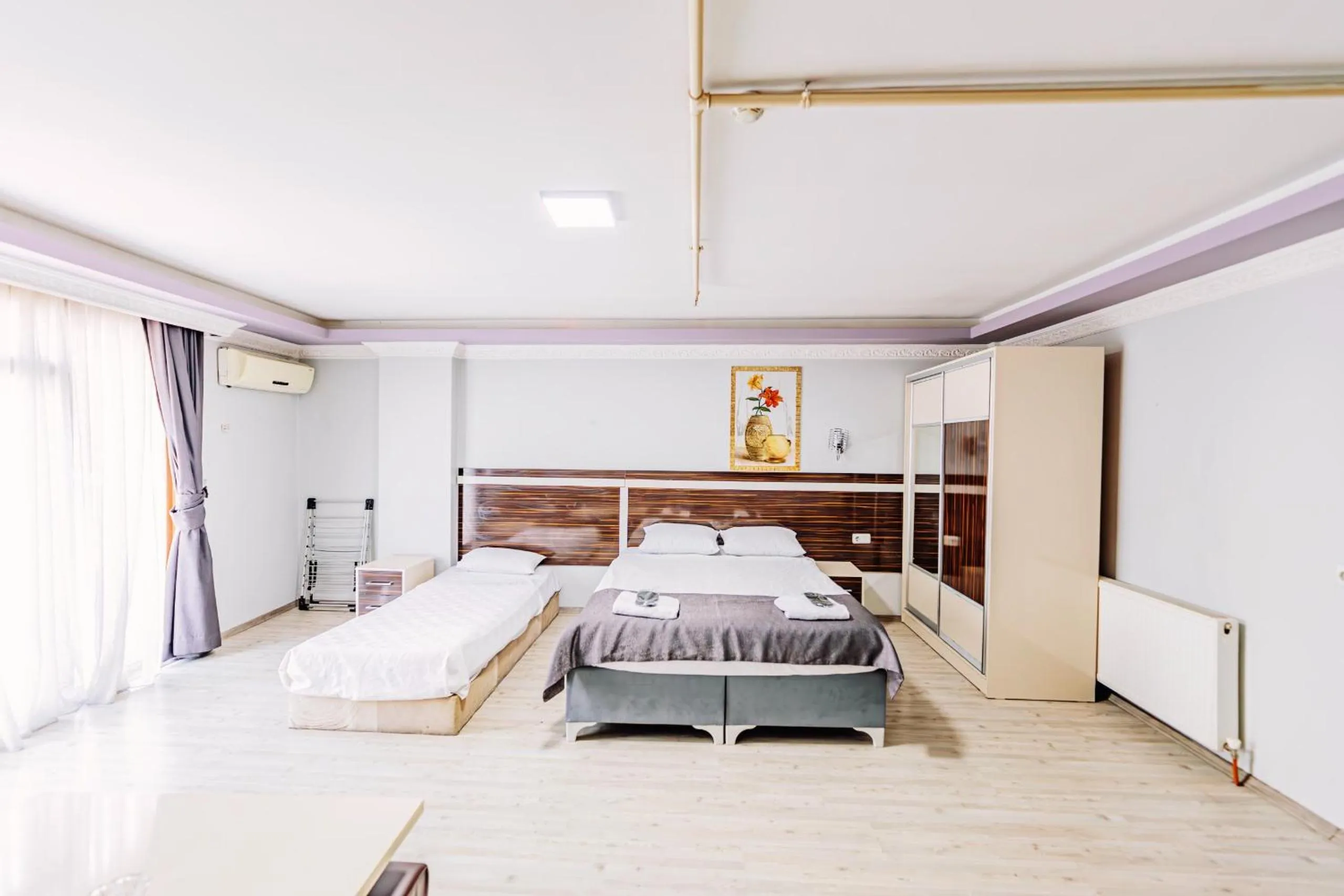 Diamond Suites Residence