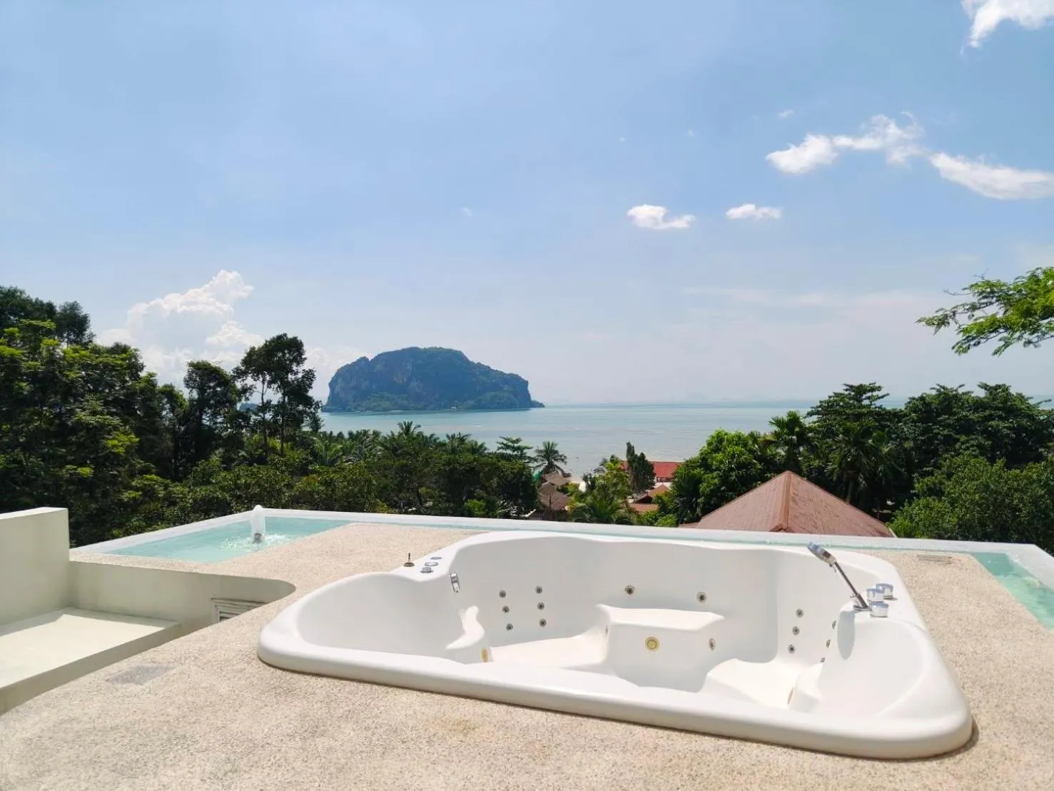 Day in Baan Taranya Koh Yao Yai Resort