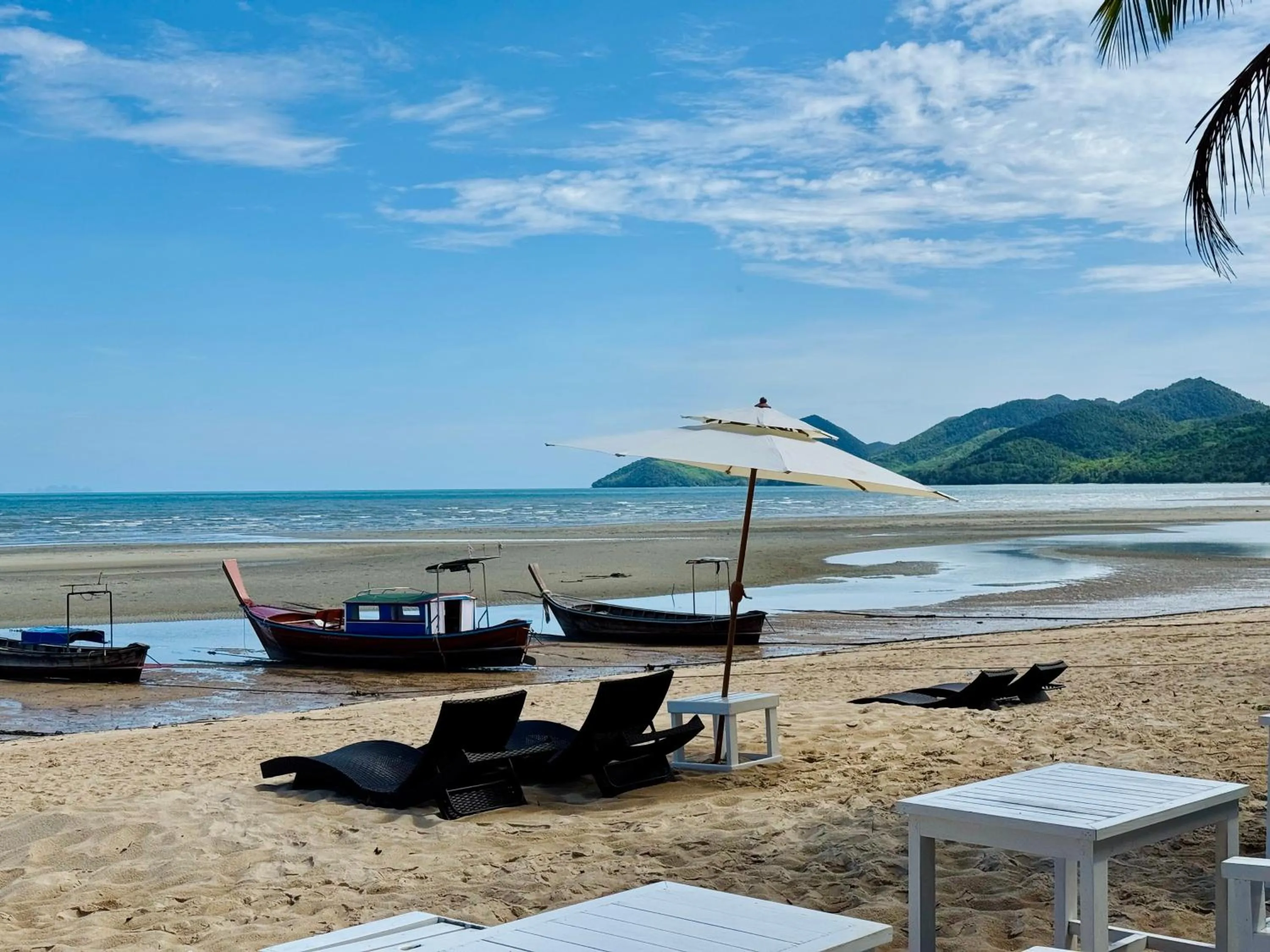 Beach in Baan Taranya Koh Yao Yai Resort