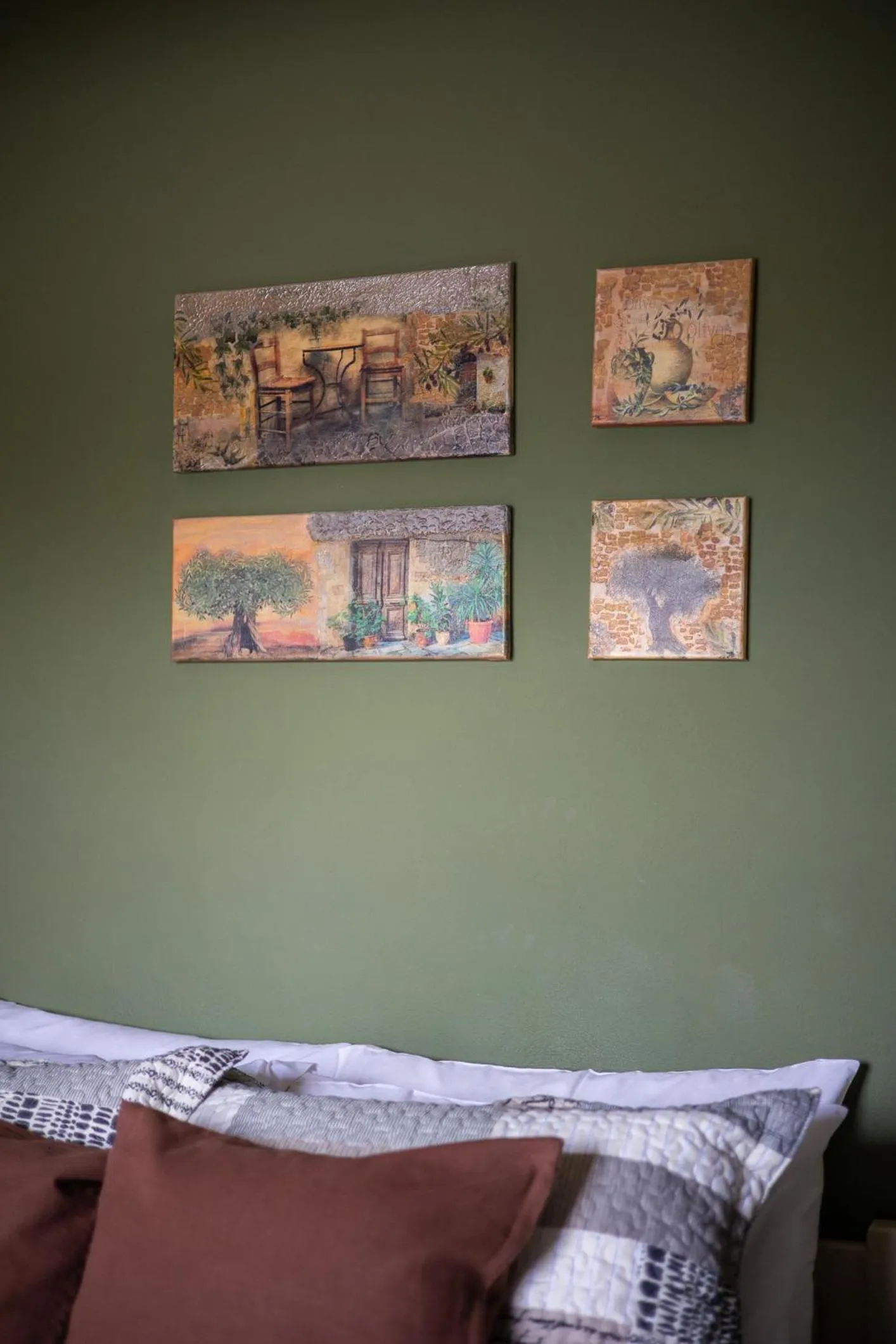 Decorative detail in Seralis Pelion