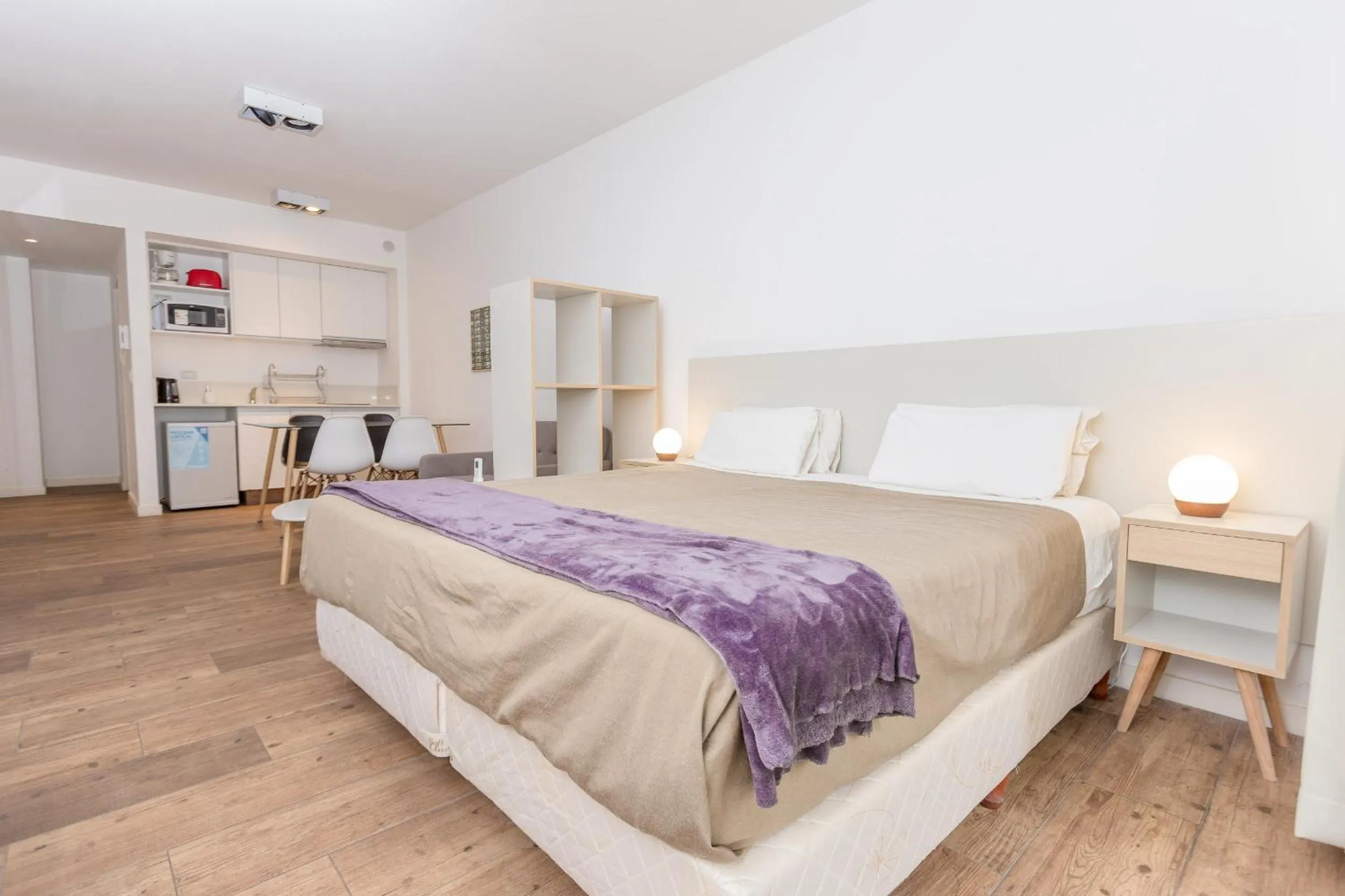 Bed in Babel Belgrano