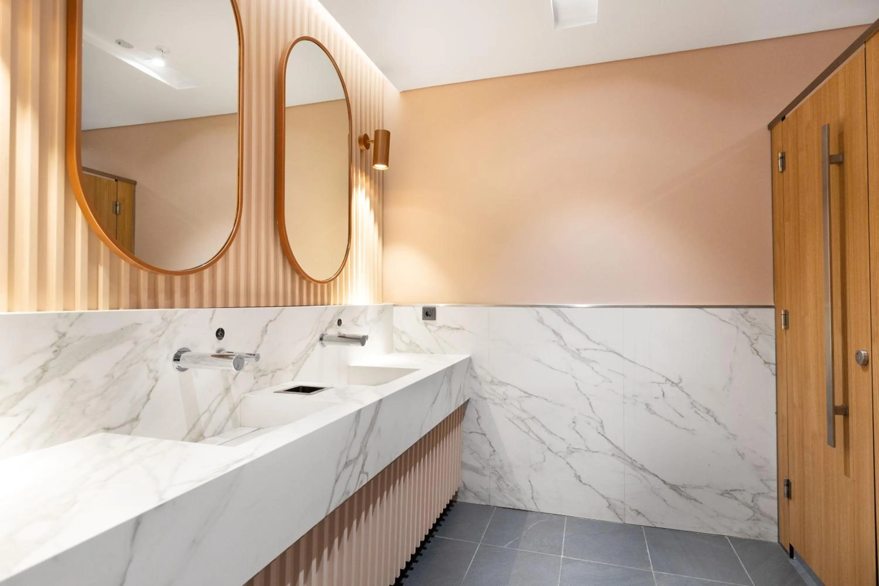 Bathroom in YOTELAIR Istanbul Airport, Duty free - International Transit area