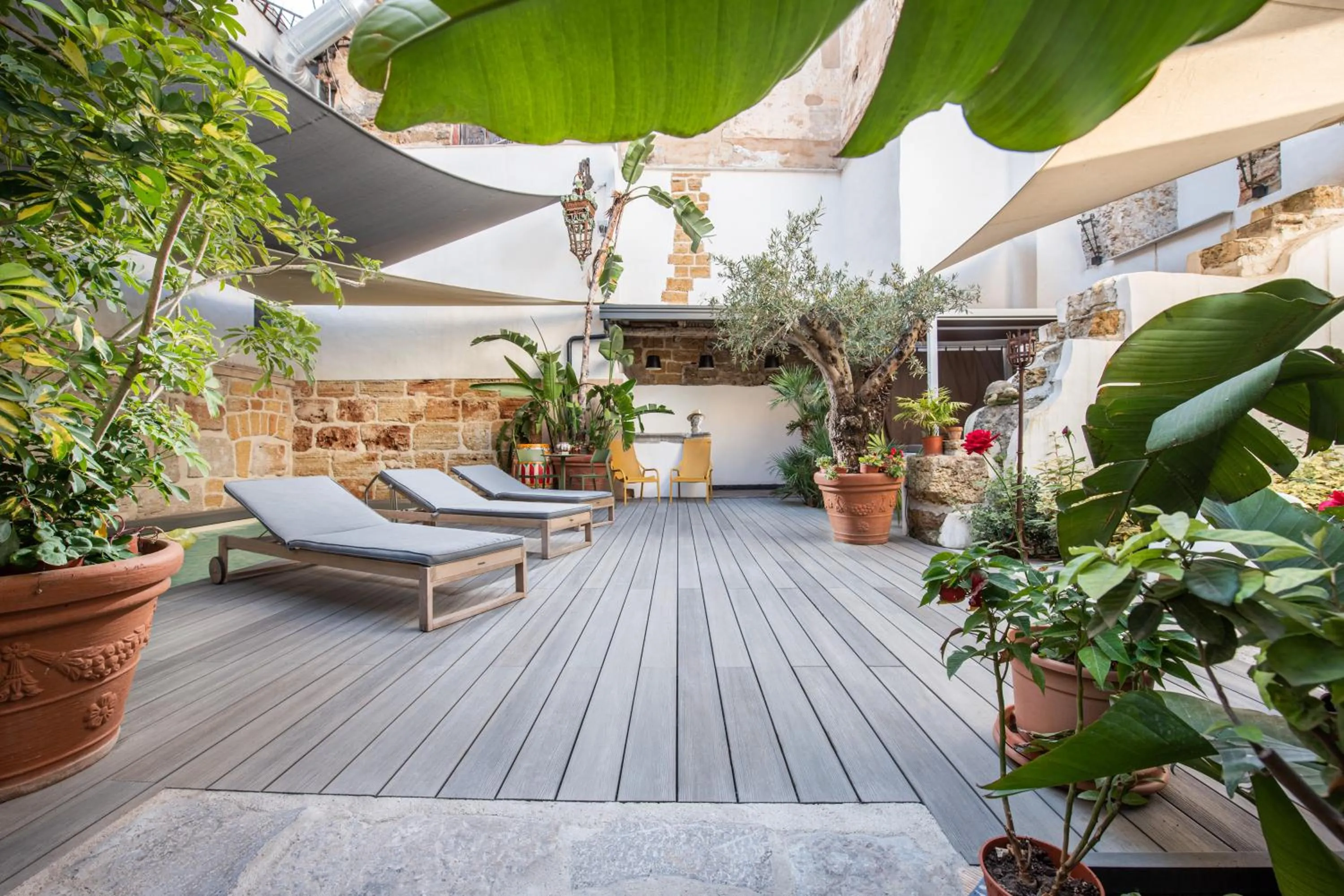 Swimming pool in Porta di Castro Hotel & SPA