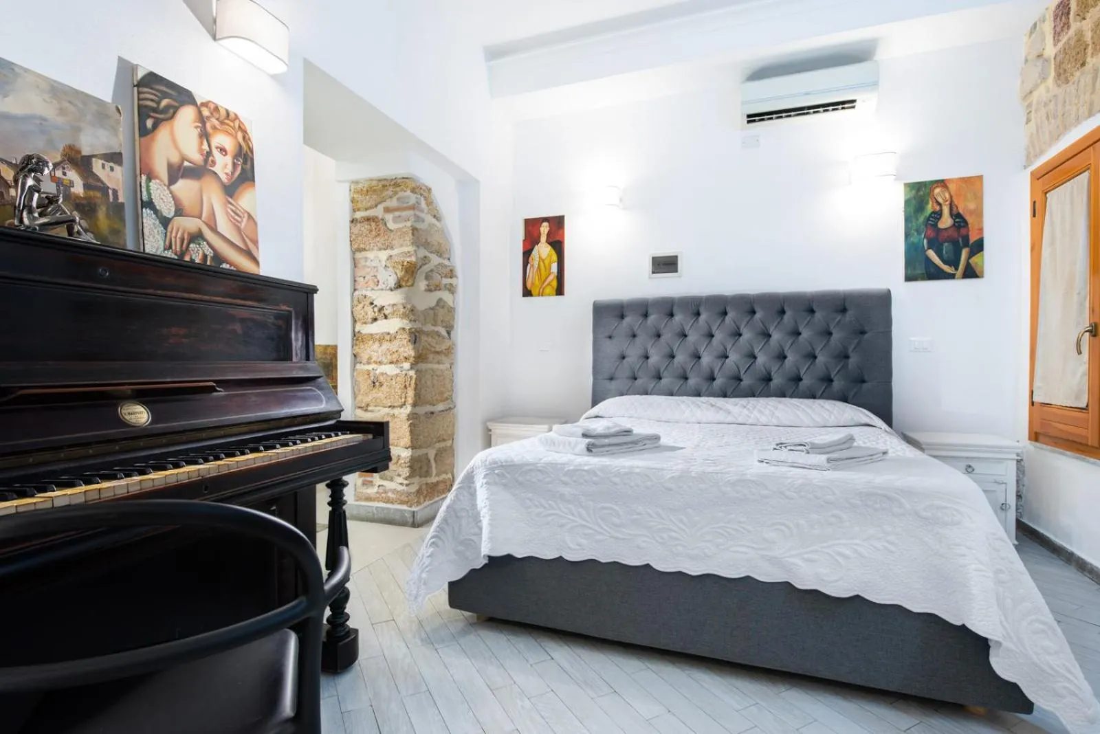 Bed in Porta di Castro Hotel & SPA