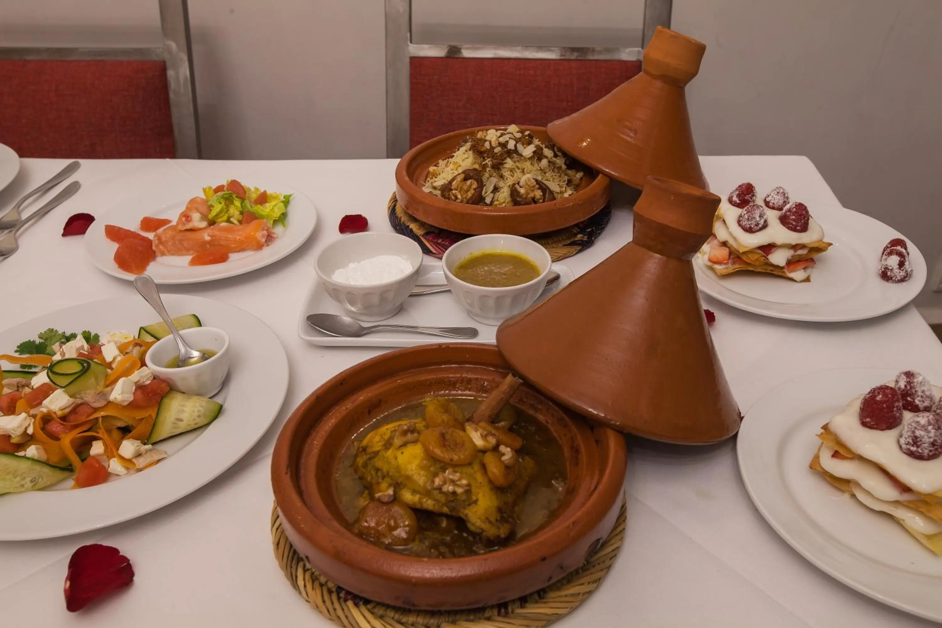 Food and drinks in Riad Shanima SPA Marrakech