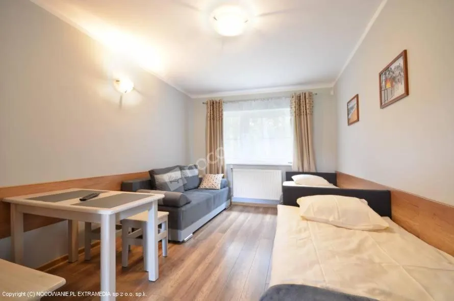 Photo of the whole room, Bed in OW Gabi