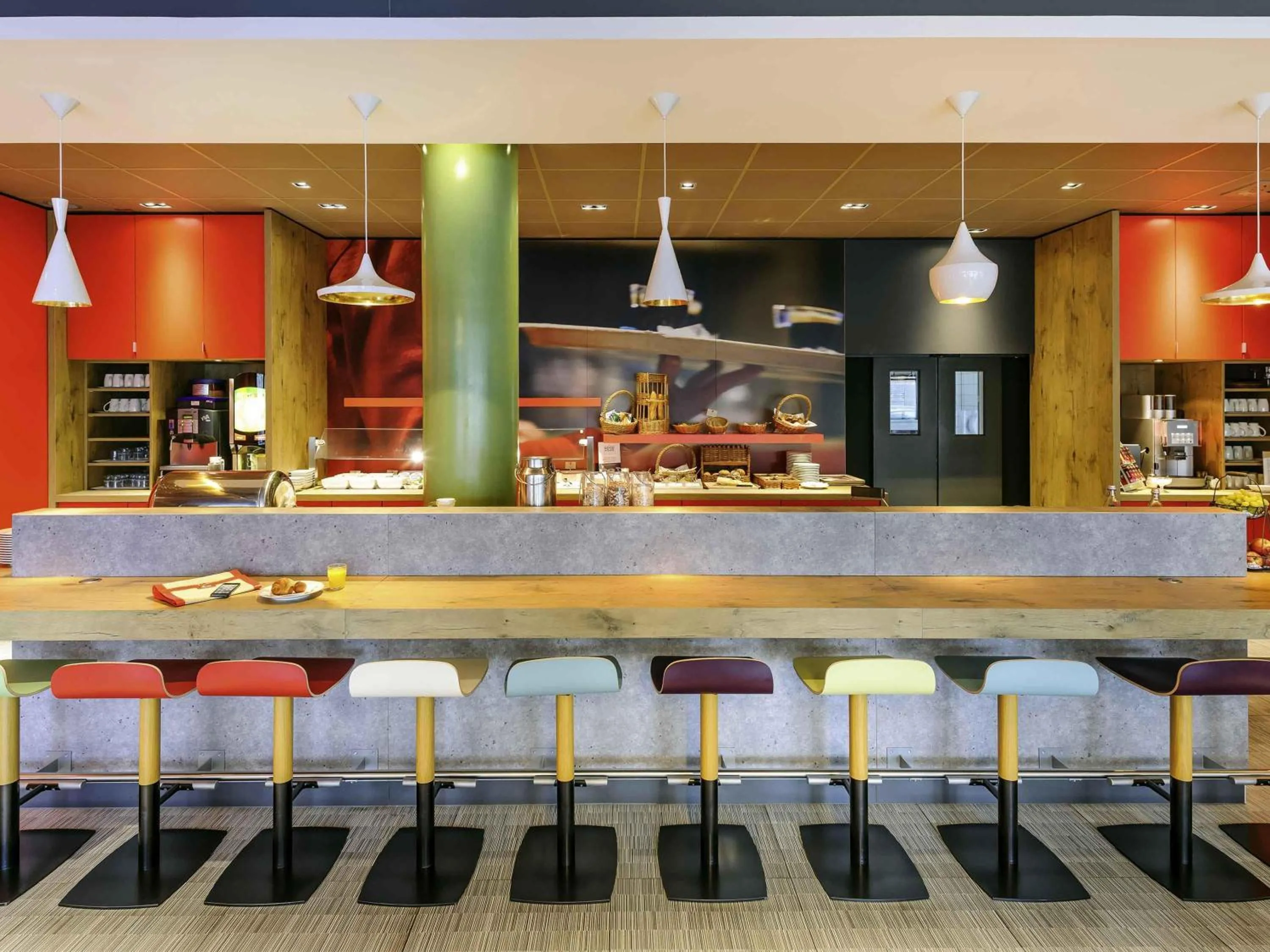 Restaurant/places to eat in ibis Hotel Hannover City