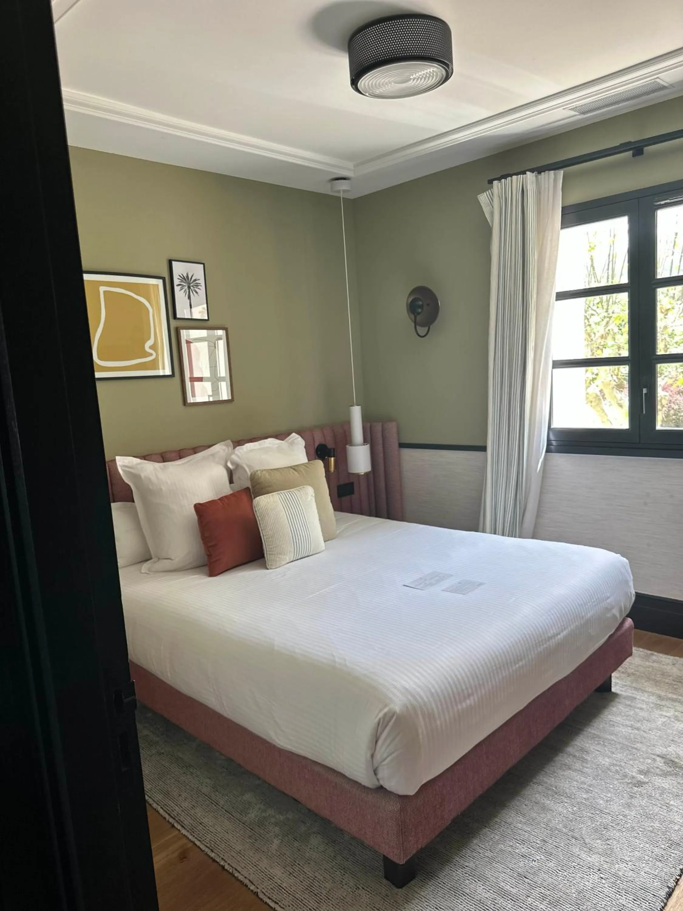 Bed in Ultimate Provence Hotel & Spa