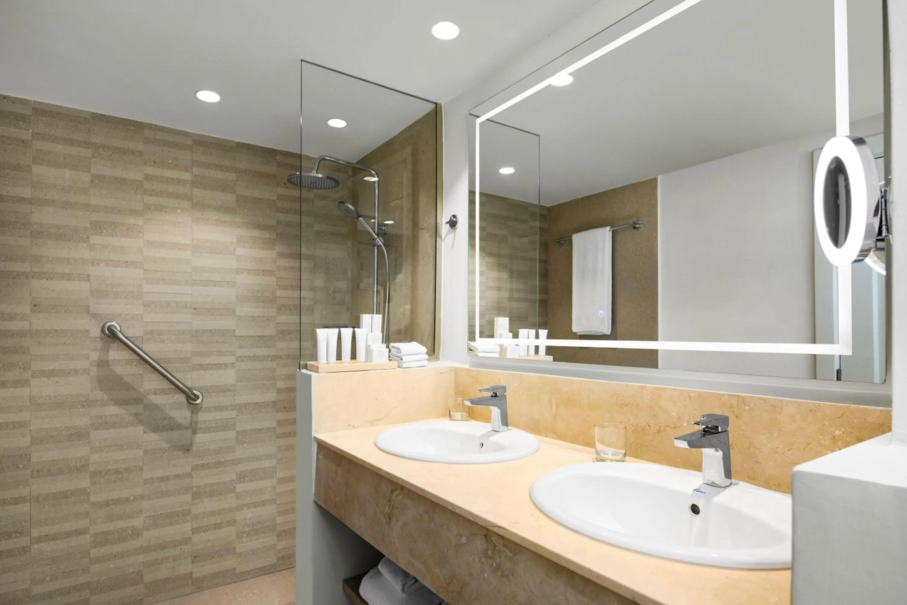 Bathroom in Wyndham Alltra Punta Cana All Inclusive Resort