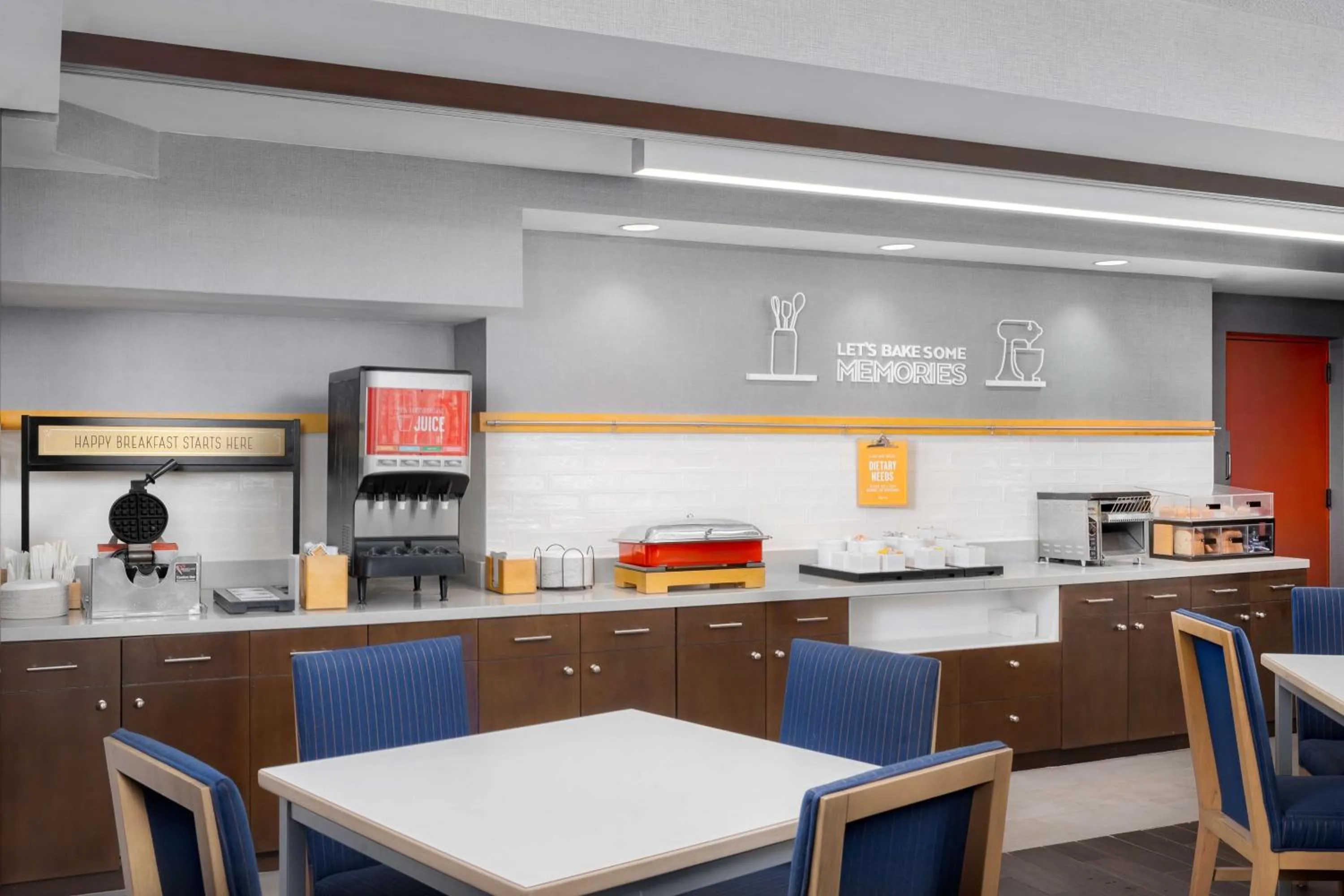 Breakfast in Hampton Inn Louisville Airport Fair/Expo Center