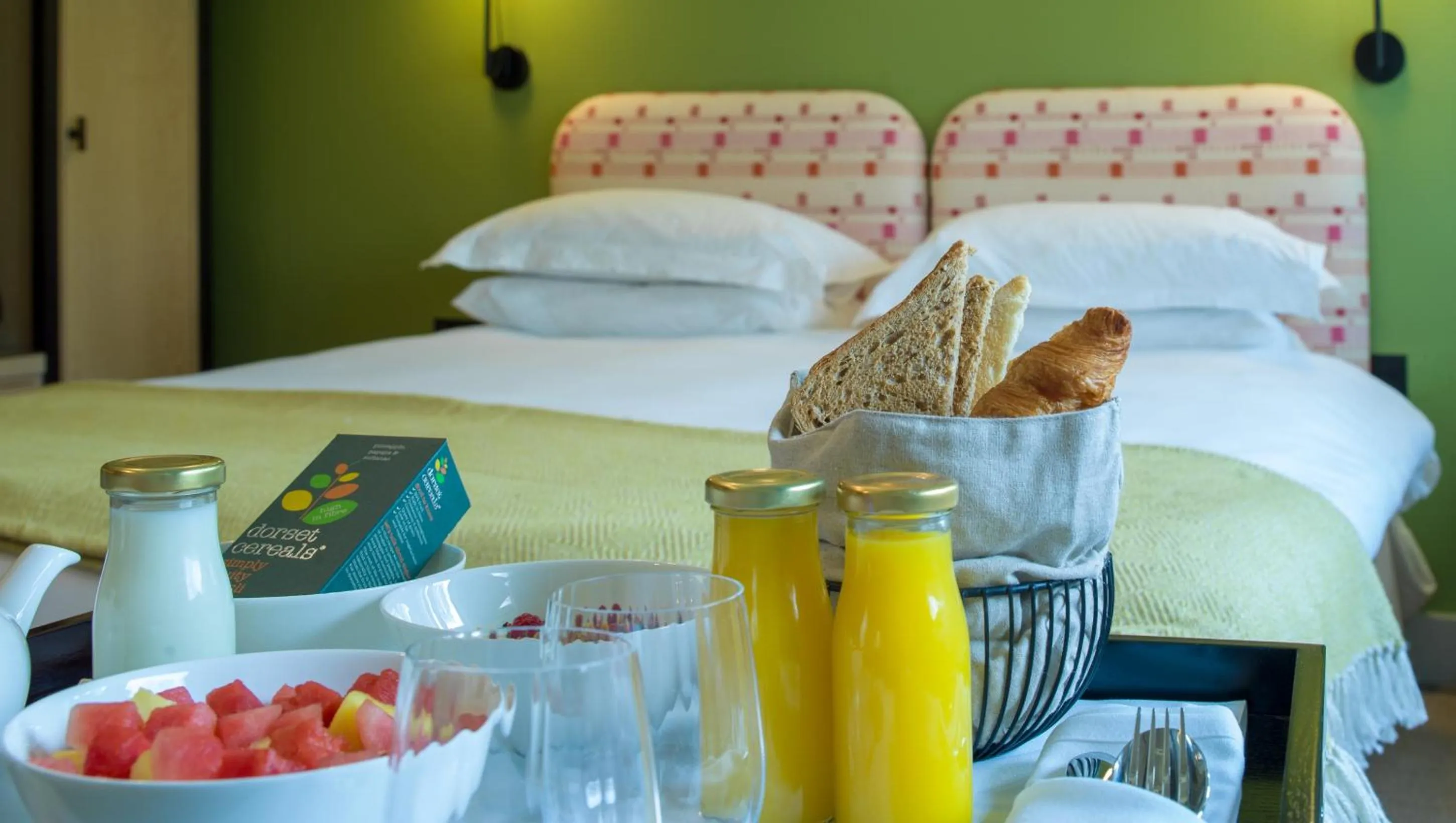 Bedroom, Bed in Minster Mill Hotel