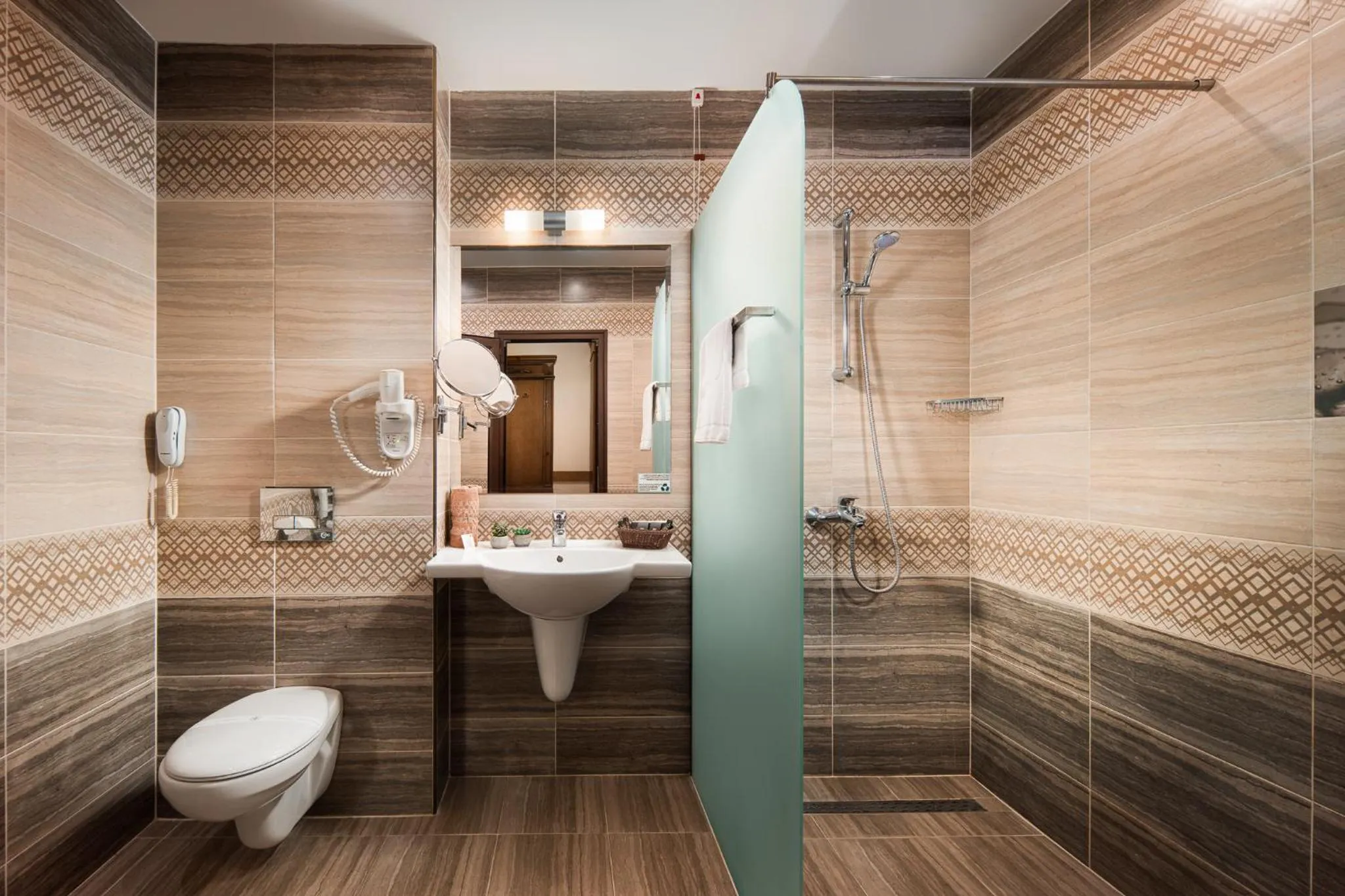 Toilet in Boutique Complex Trakiets