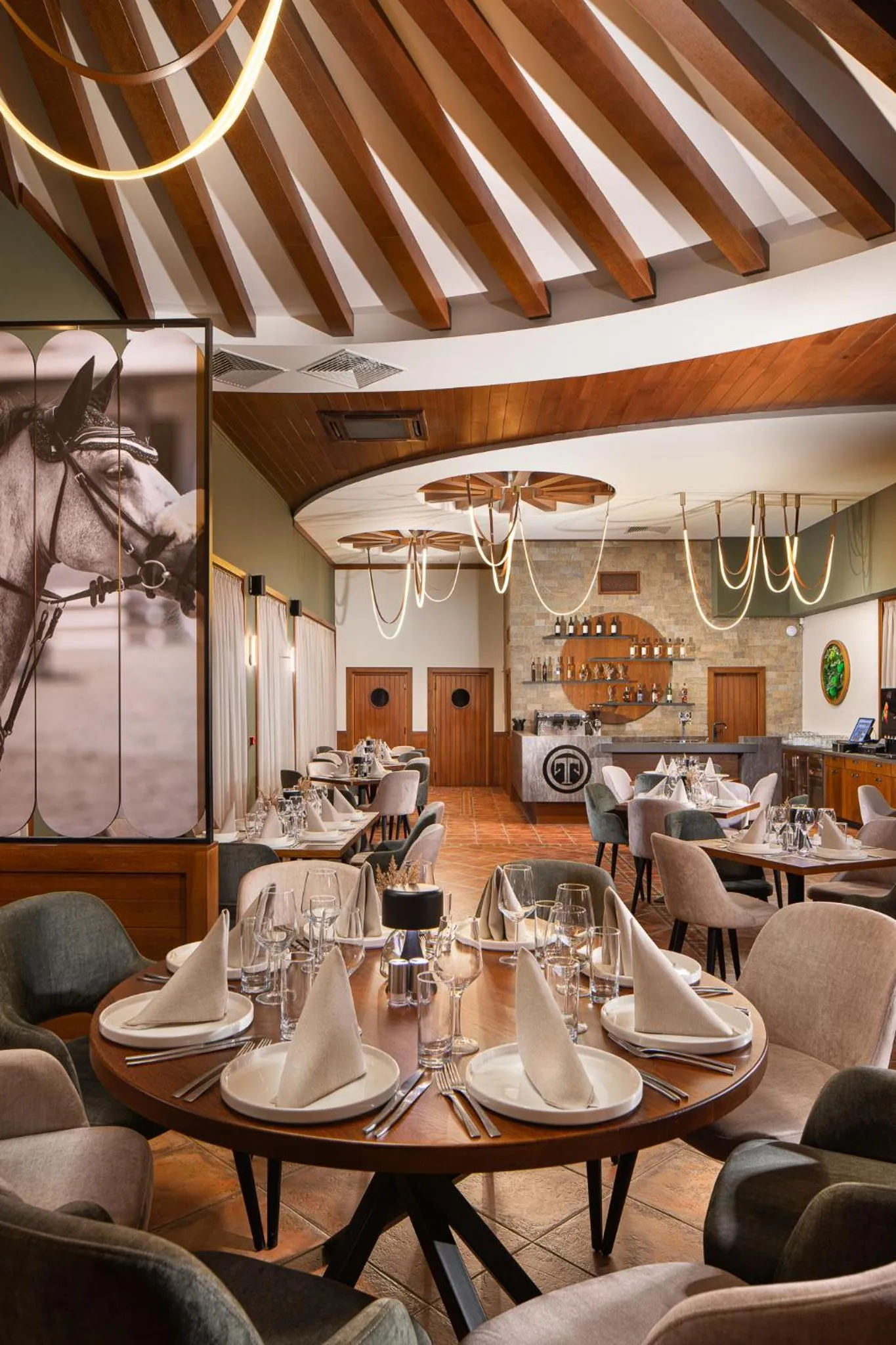 Restaurant/places to eat in Boutique Complex Trakiets