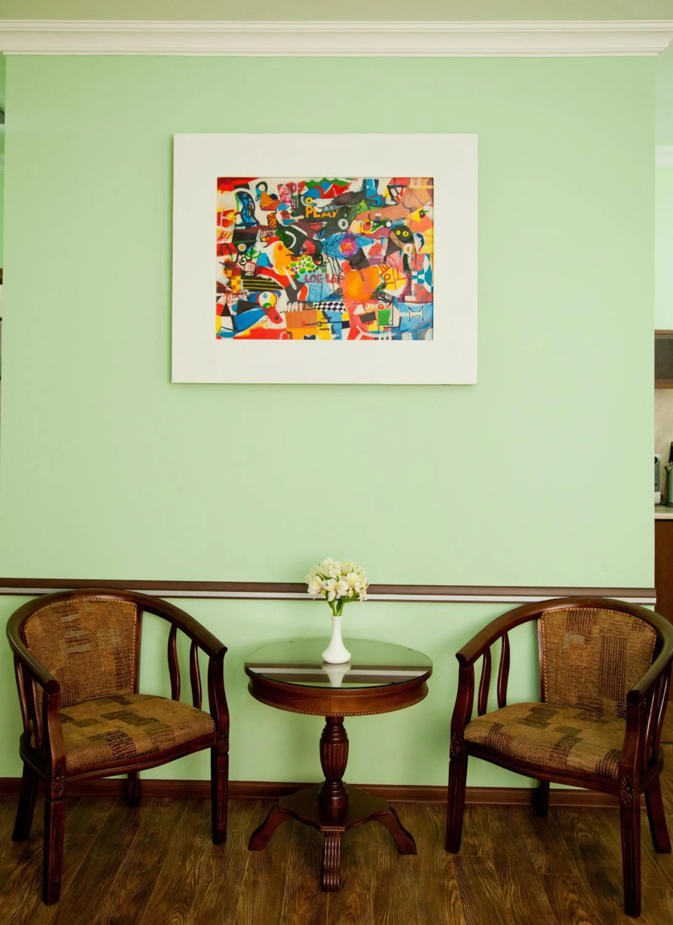 Seating area in Hin Yerevantsi Hotel