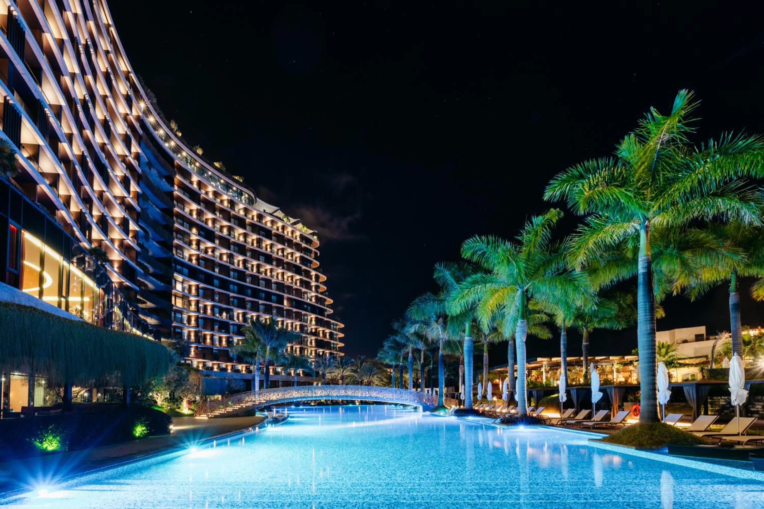 Property building in Savoy Palace - The Leading Hotels of the World - Savoy Signature