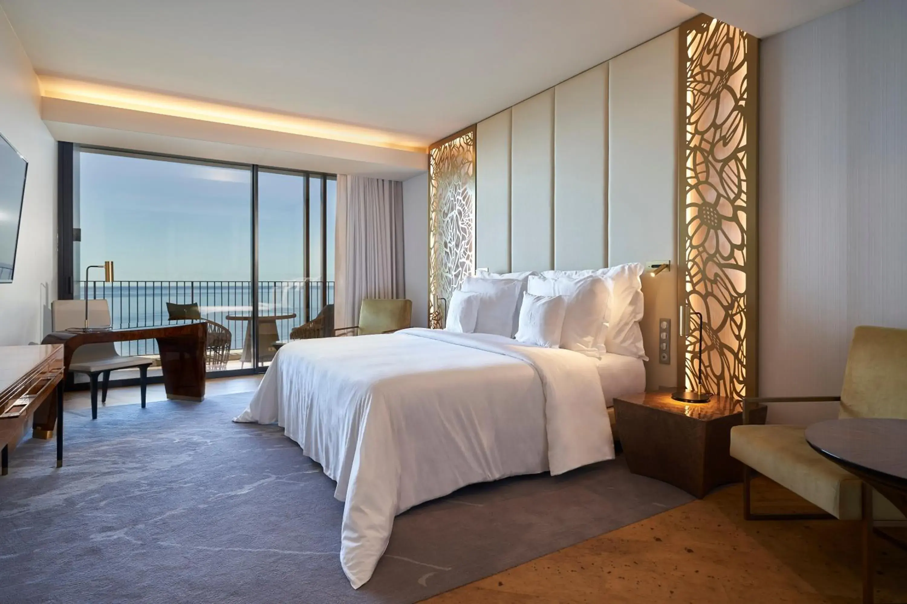 Ocean Room in Savoy Palace - The Leading Hotels of the World - Savoy Signature Ocean Room in Savoy Palace - The Leading Hotels of the World - Savoy Signature