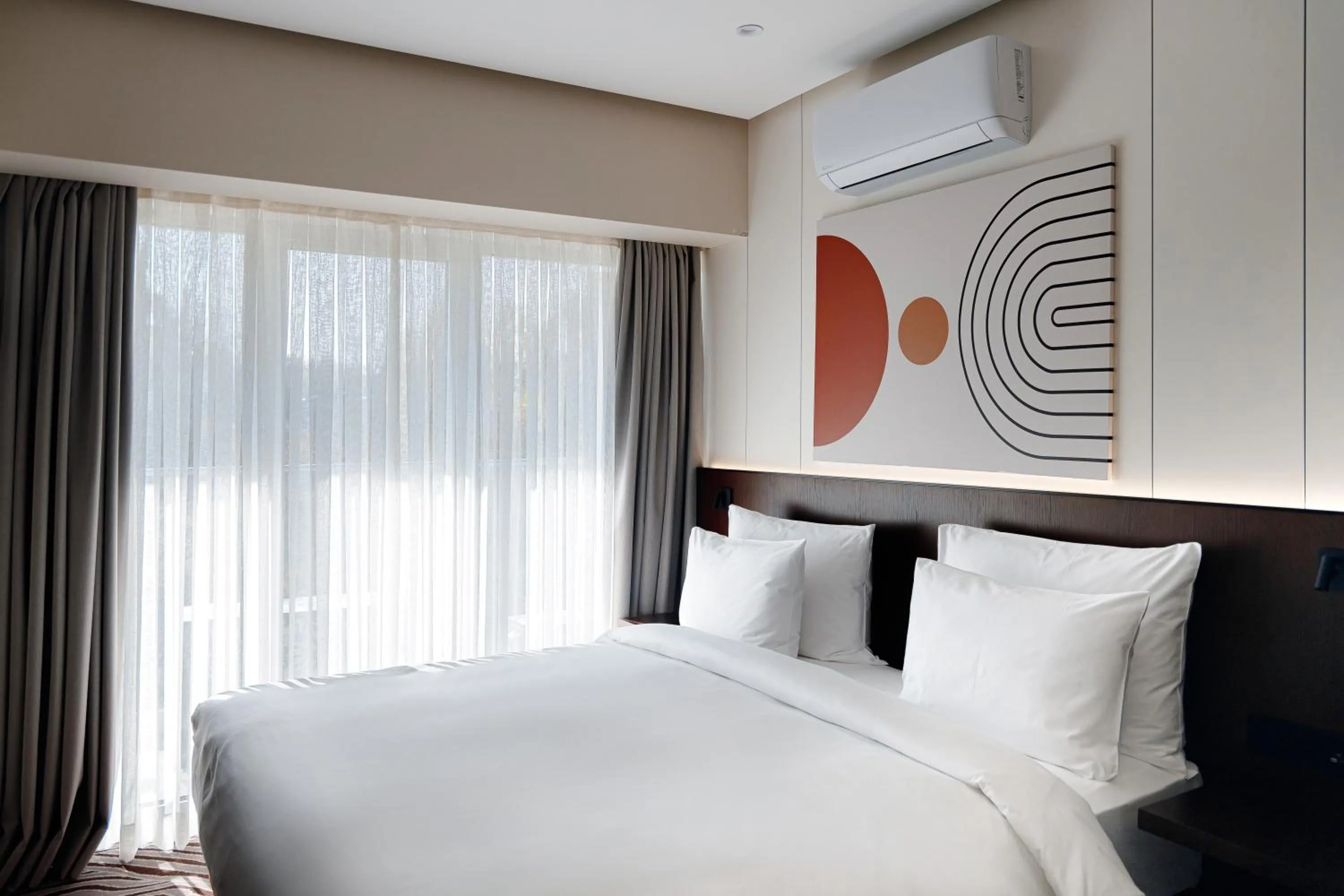 Bedroom, Bed in Almaty Hotel