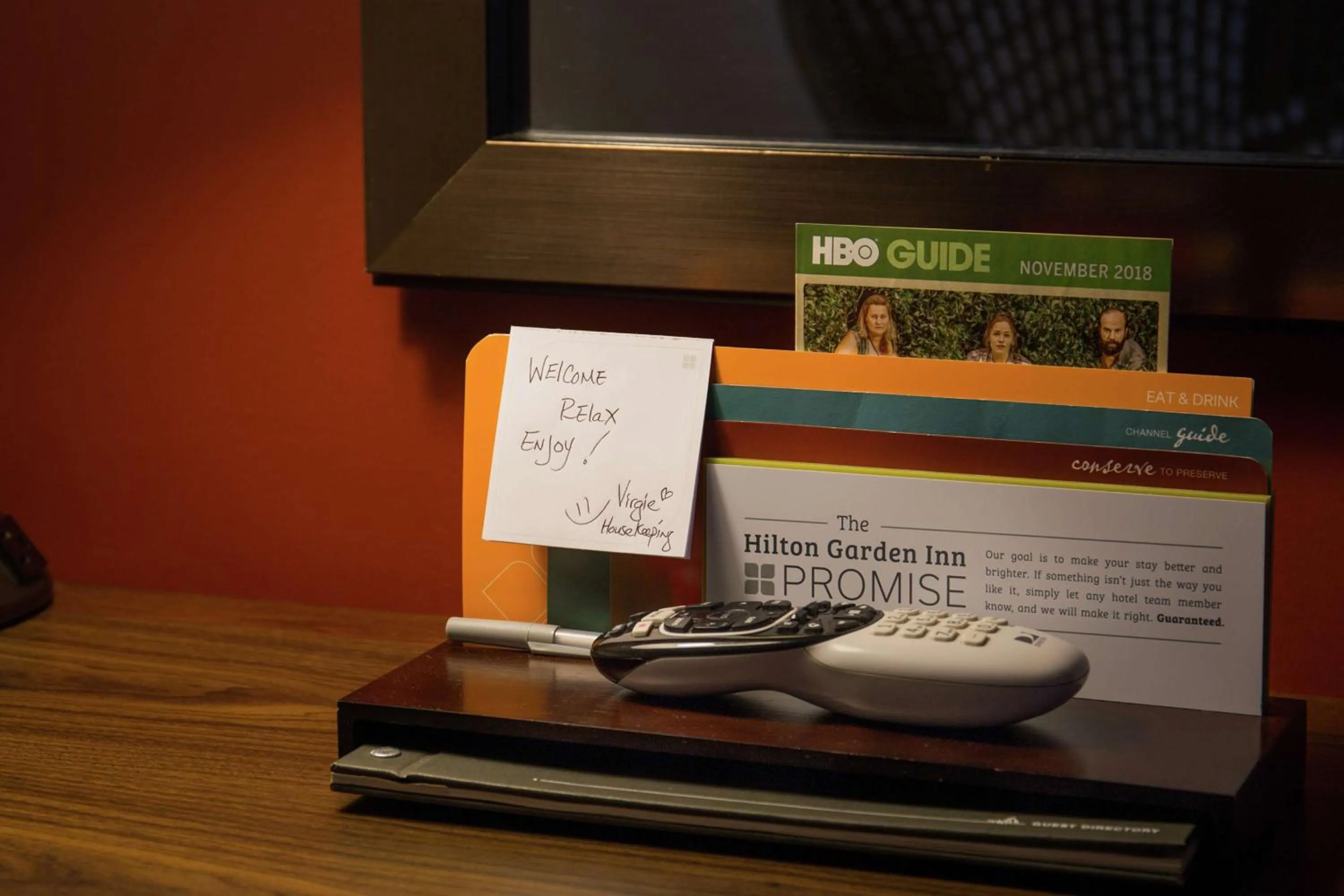 Bedroom in Hilton Garden Inn Milwaukee Downtown