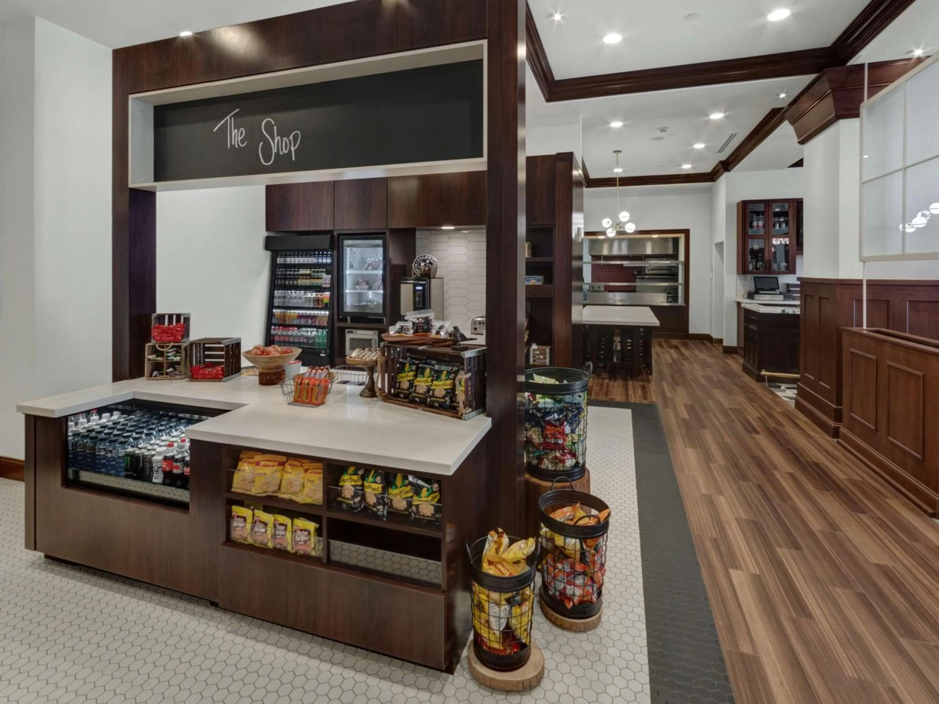 On-site shops in Hilton Garden Inn Milwaukee Downtown
