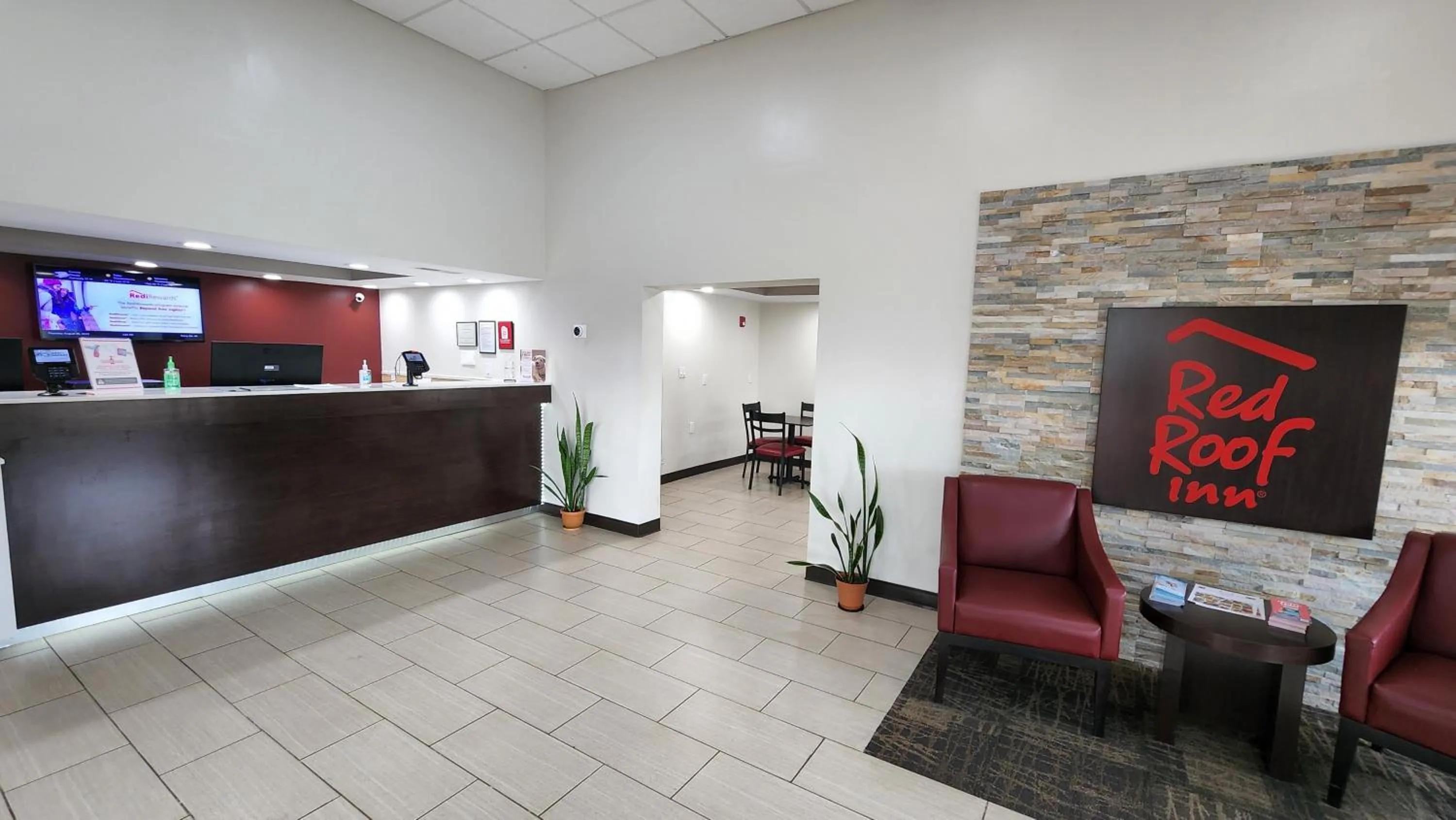 Lobby or reception in Red Roof Inn Perry