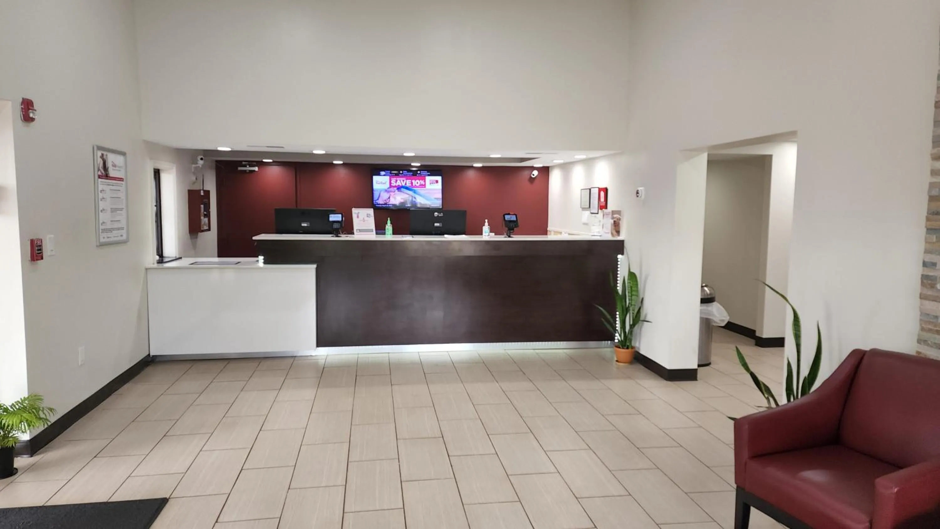 Lobby or reception in Red Roof Inn Perry