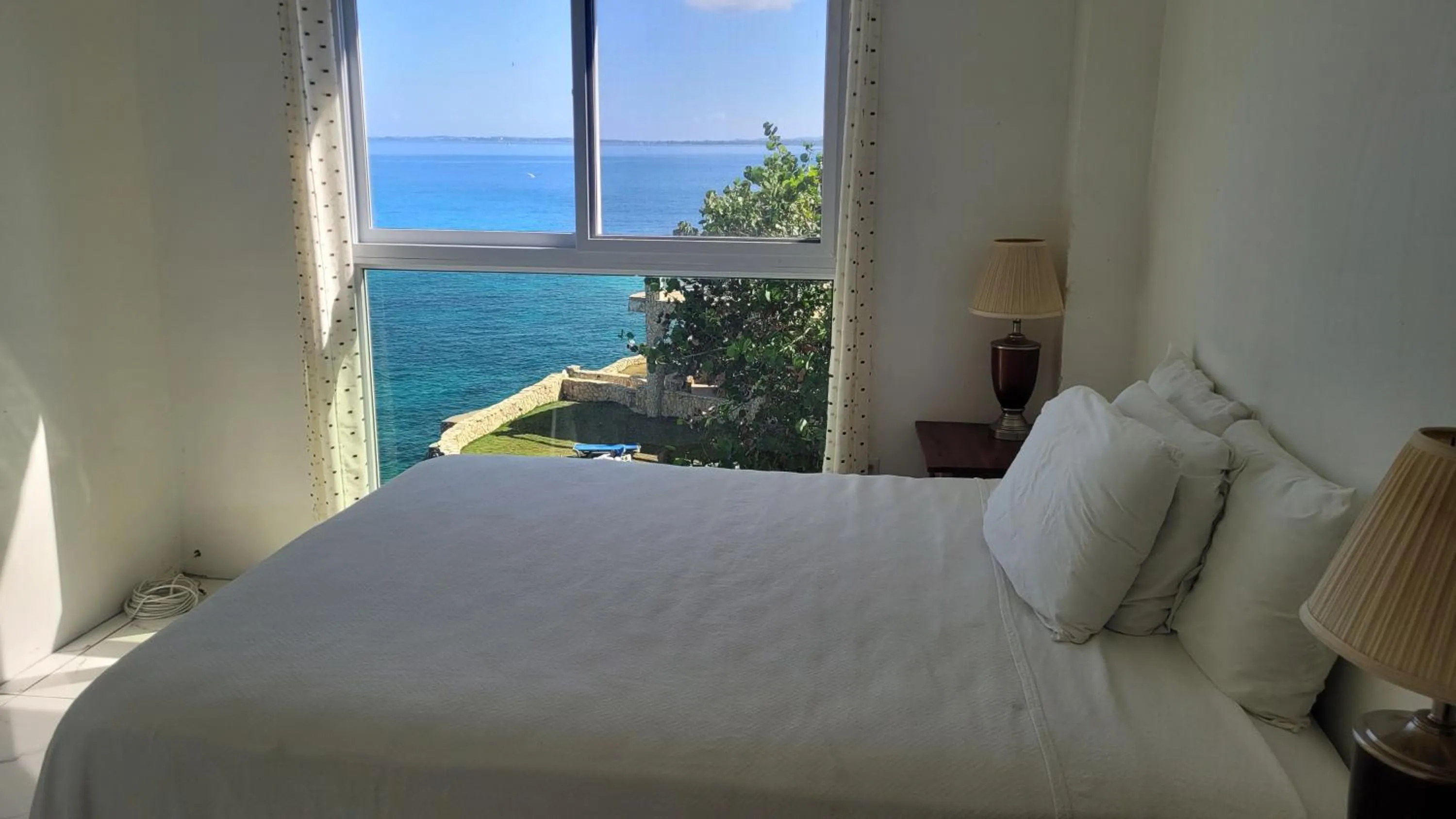 Bed in Home Sweet Home Resort