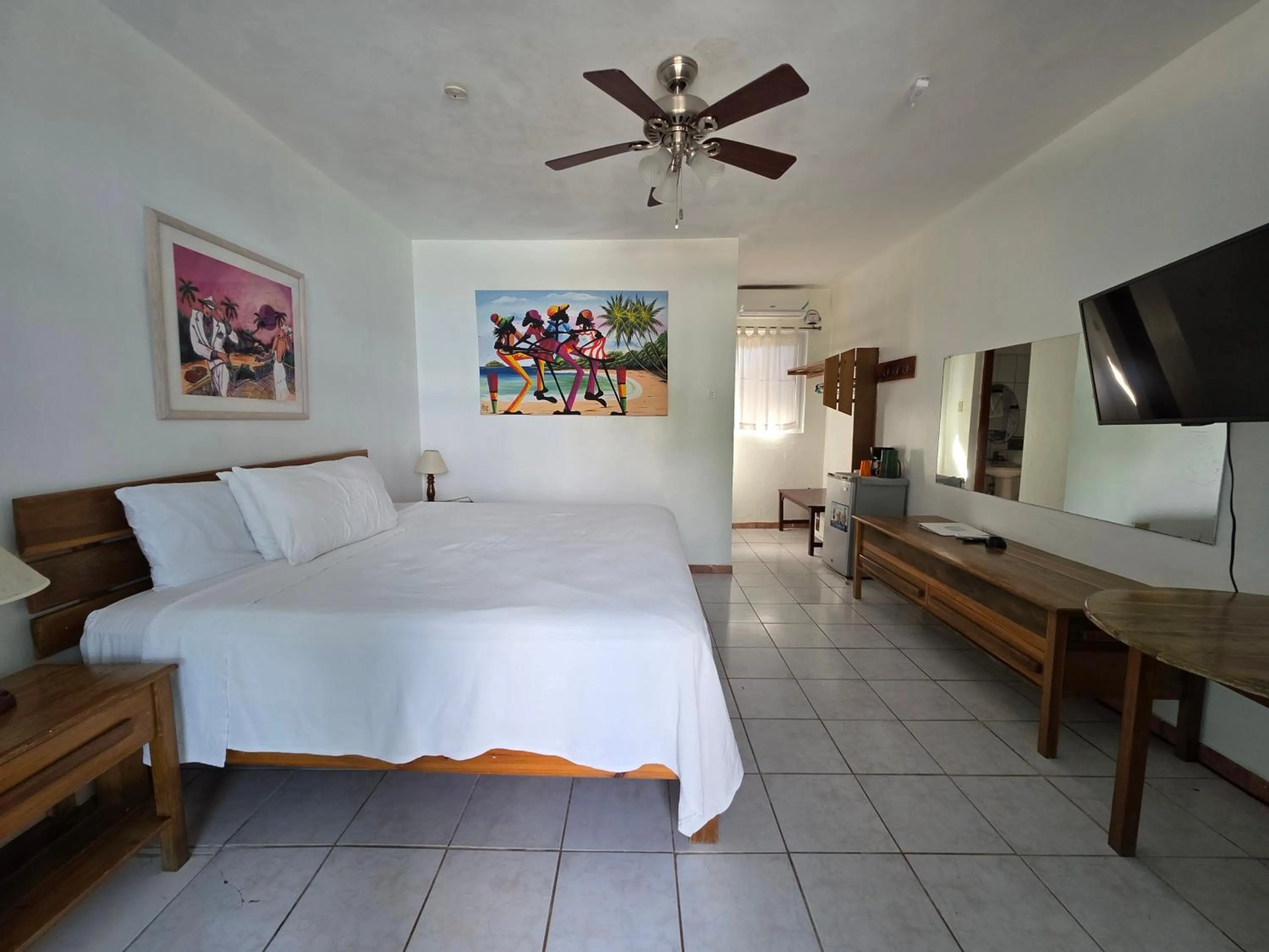 Bed in Home Sweet Home Resort