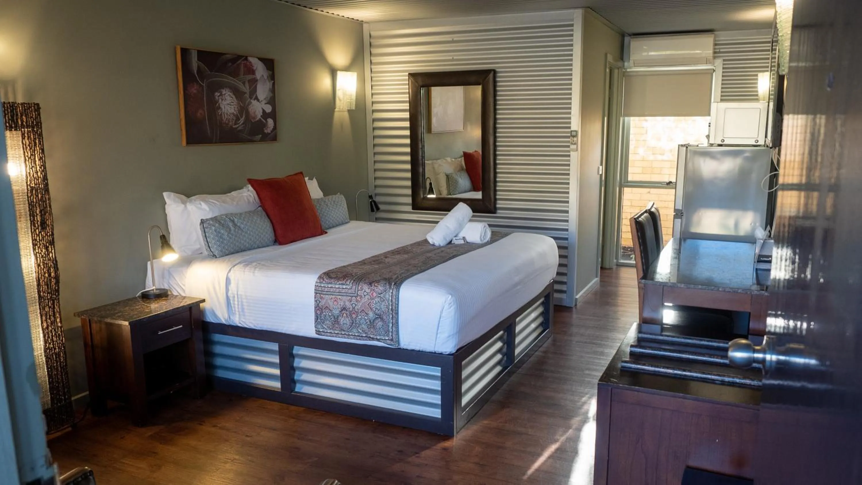 Photo of the whole room, Bed in The Olive Tree Motel