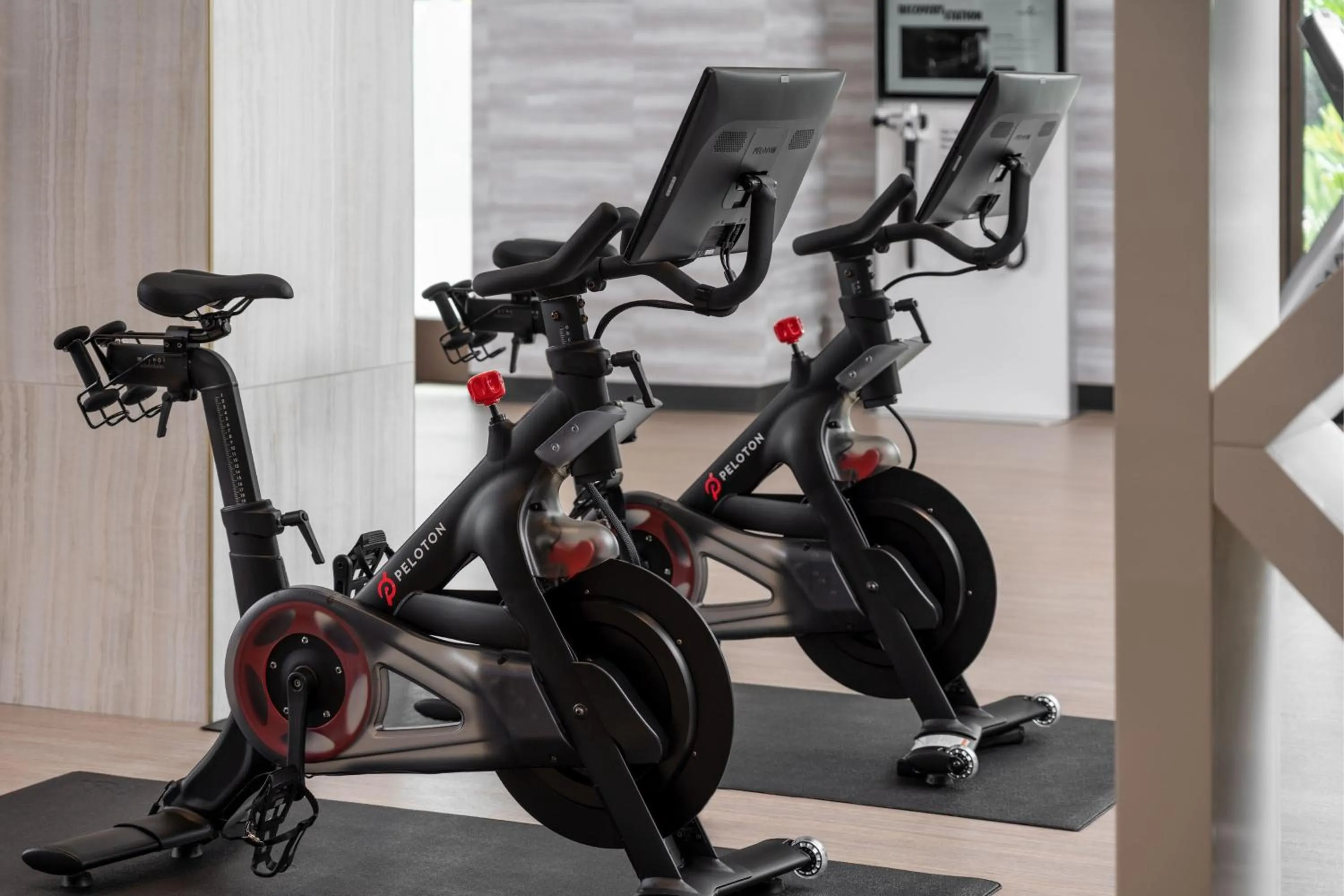 Fitness centre/facilities in The Westin Anaheim Resort