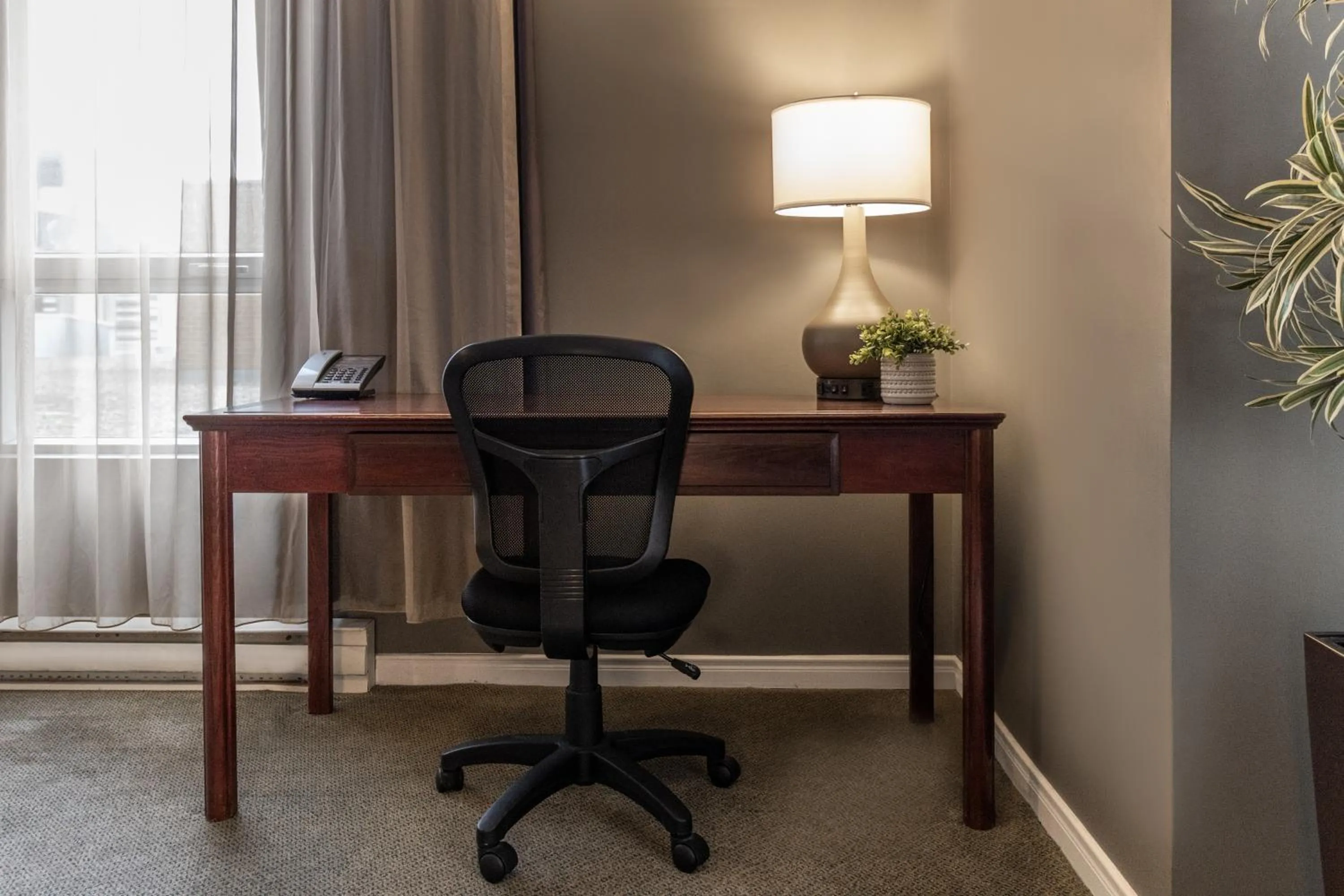 Business facilities in Hotel Faubourg Montreal Centre-Ville Downtown
