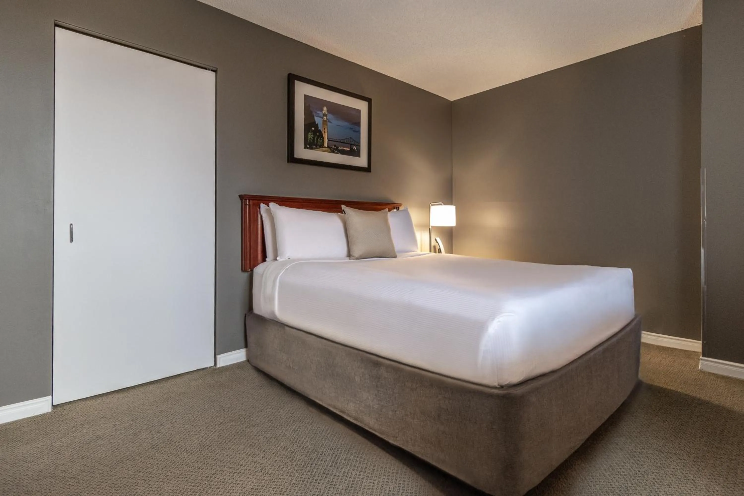 Bed in Hotel Faubourg Montreal Centre-Ville Downtown
