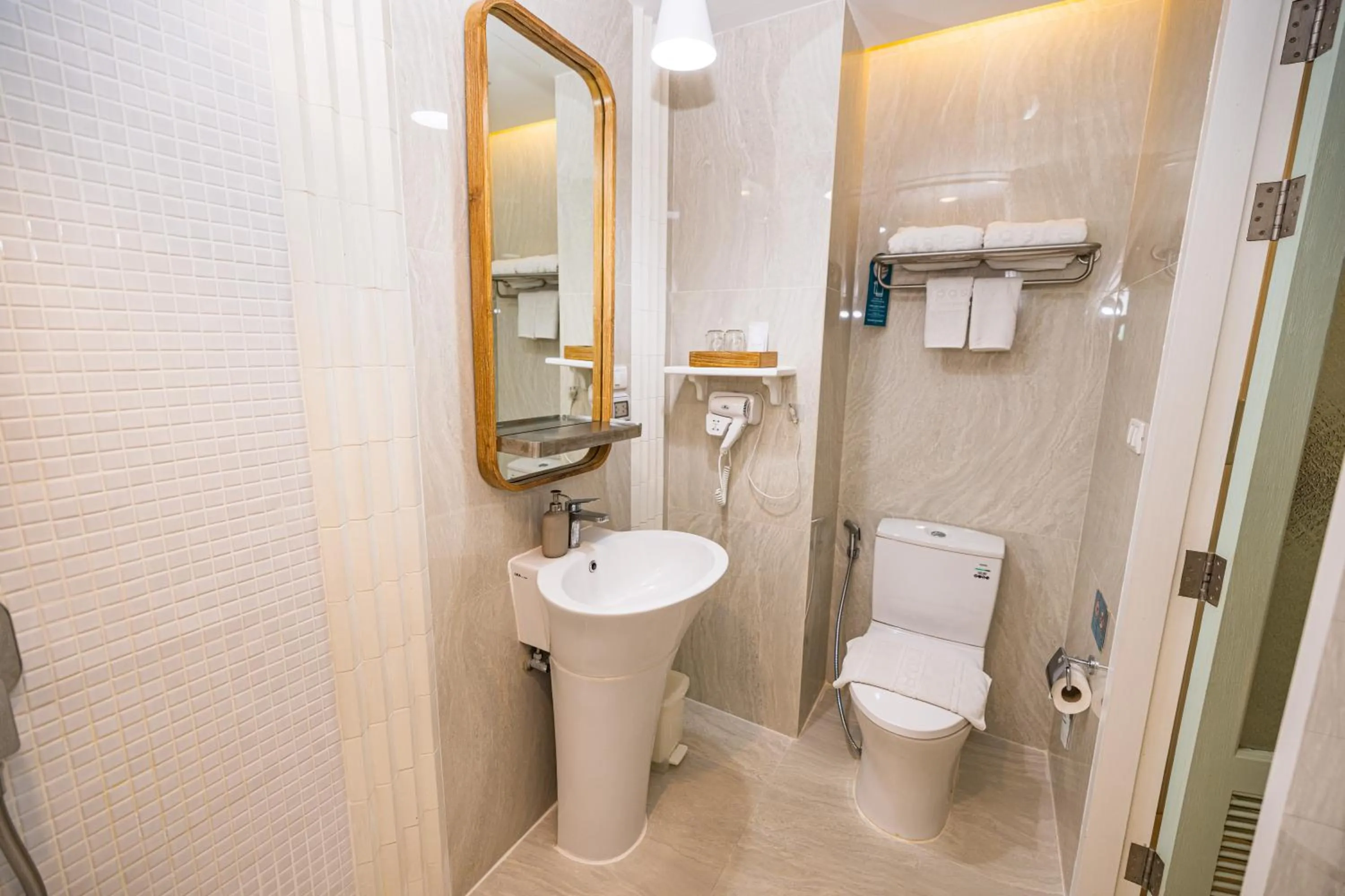 Bathroom in Pastell Oldtown Chiang Mai