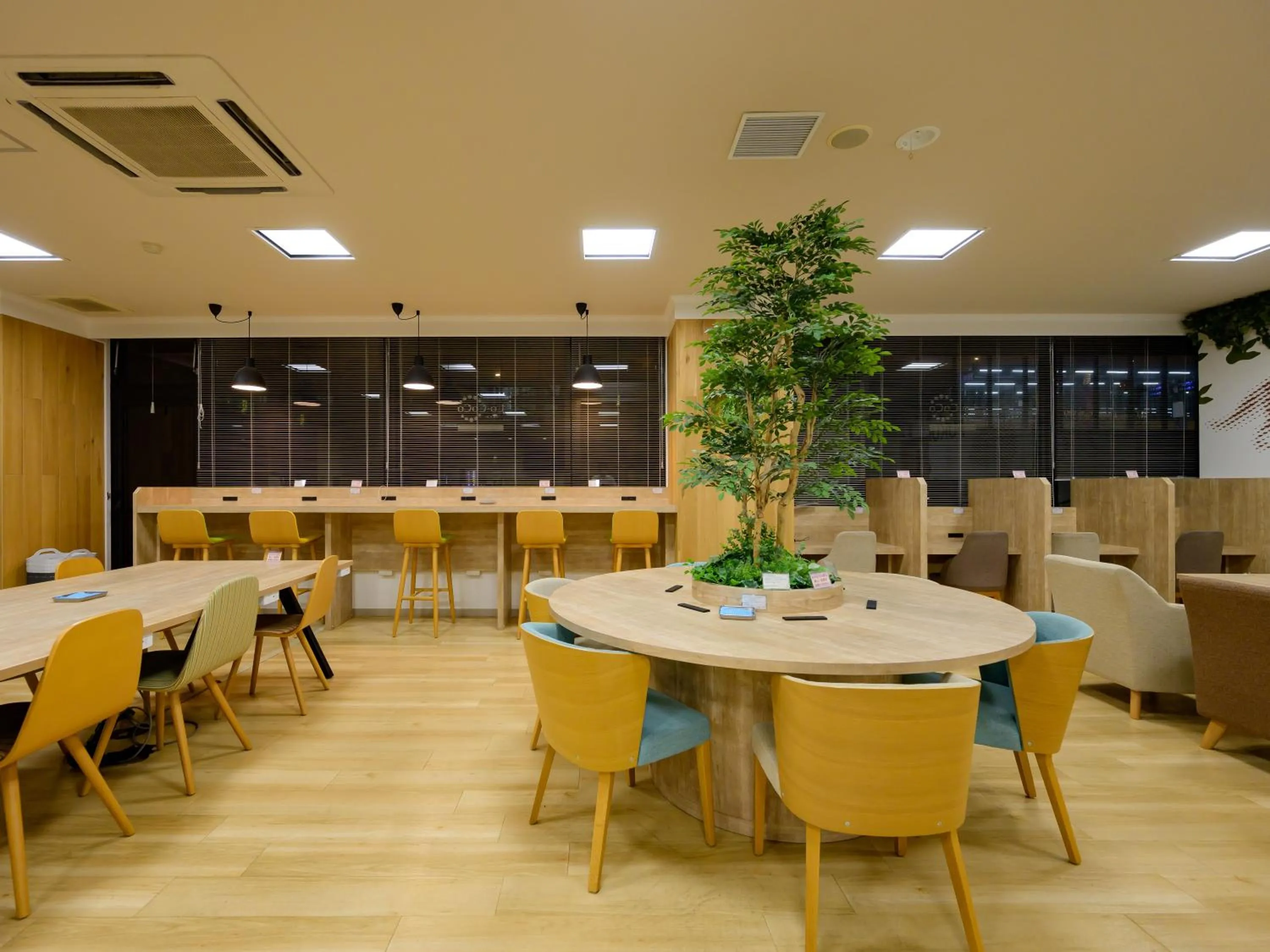 Restaurant/places to eat in Hotel Econo Fukui Station