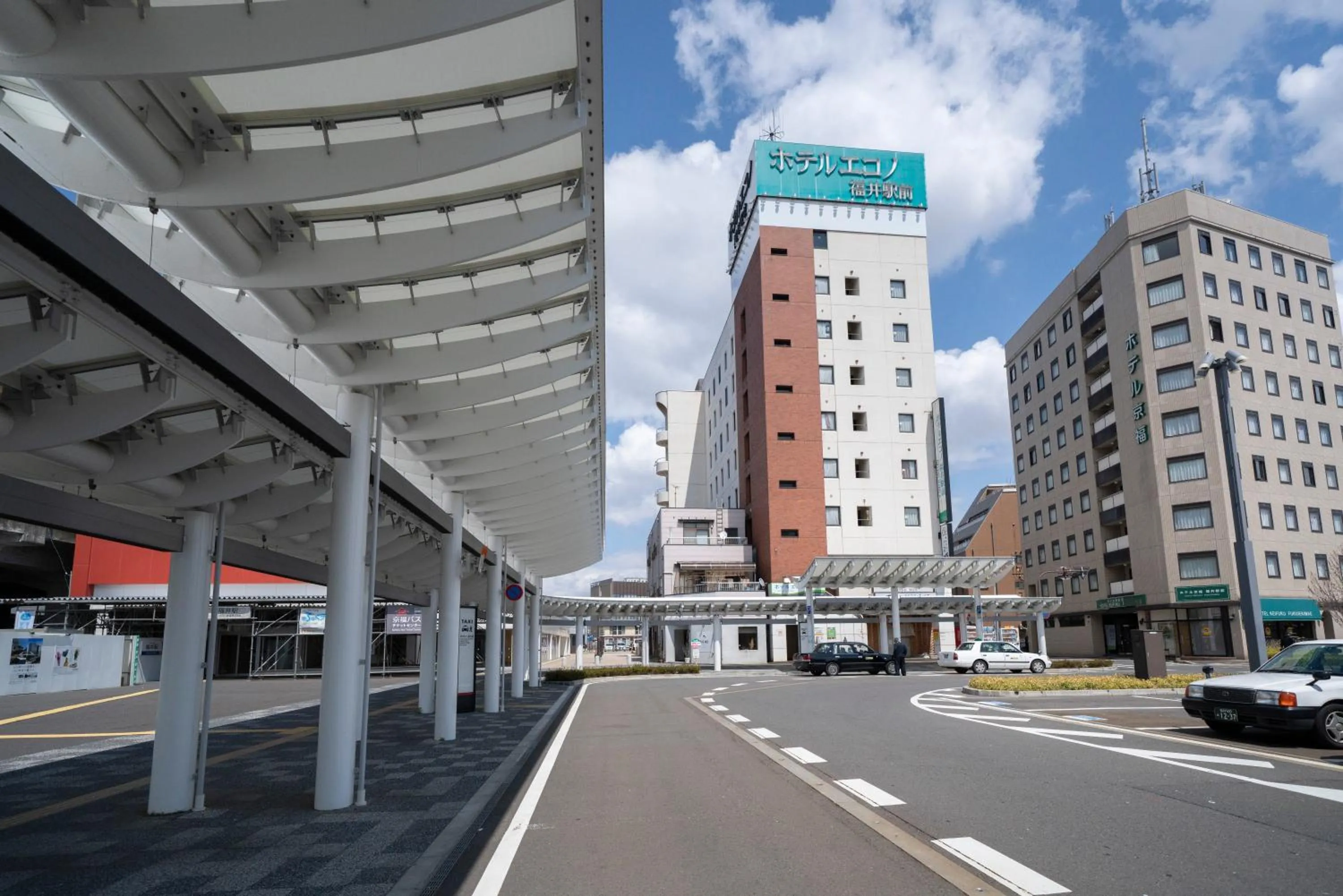 Property building in Hotel Econo Fukui Station