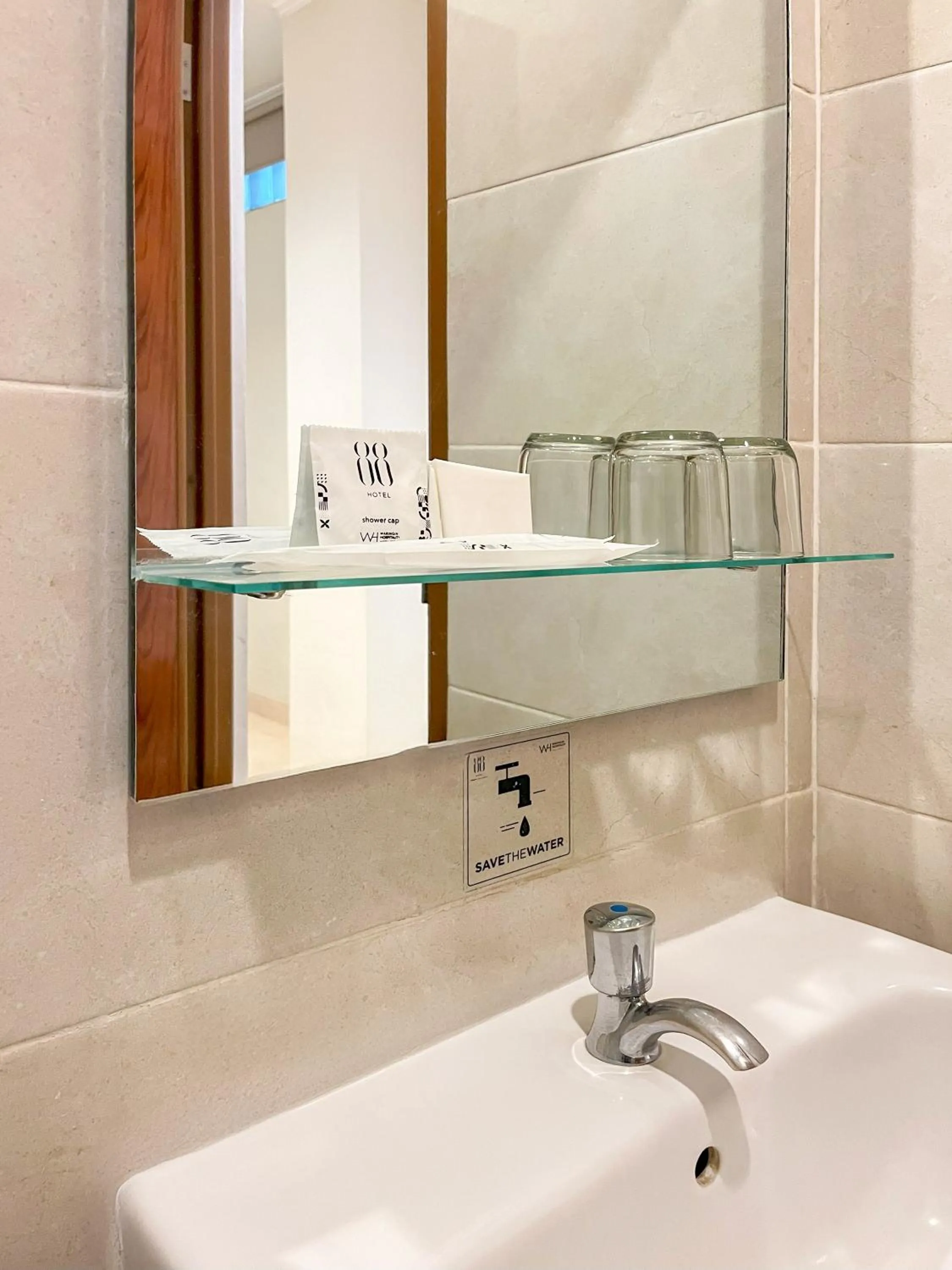 Bathroom in Hotel 88 Embong Kenongo - Kayun By WH