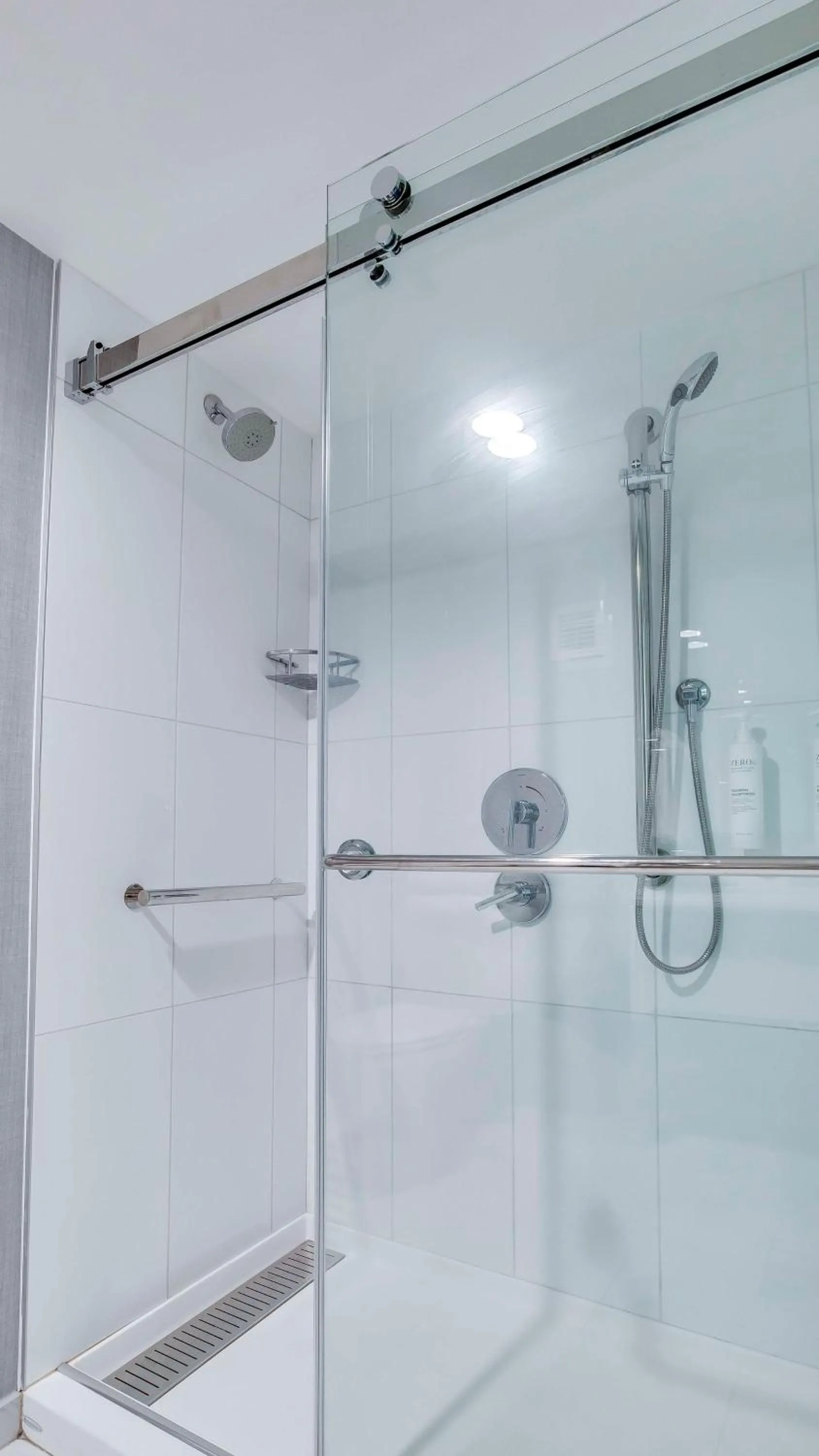 Bathroom in Embassy Suites by Hilton Louisville East