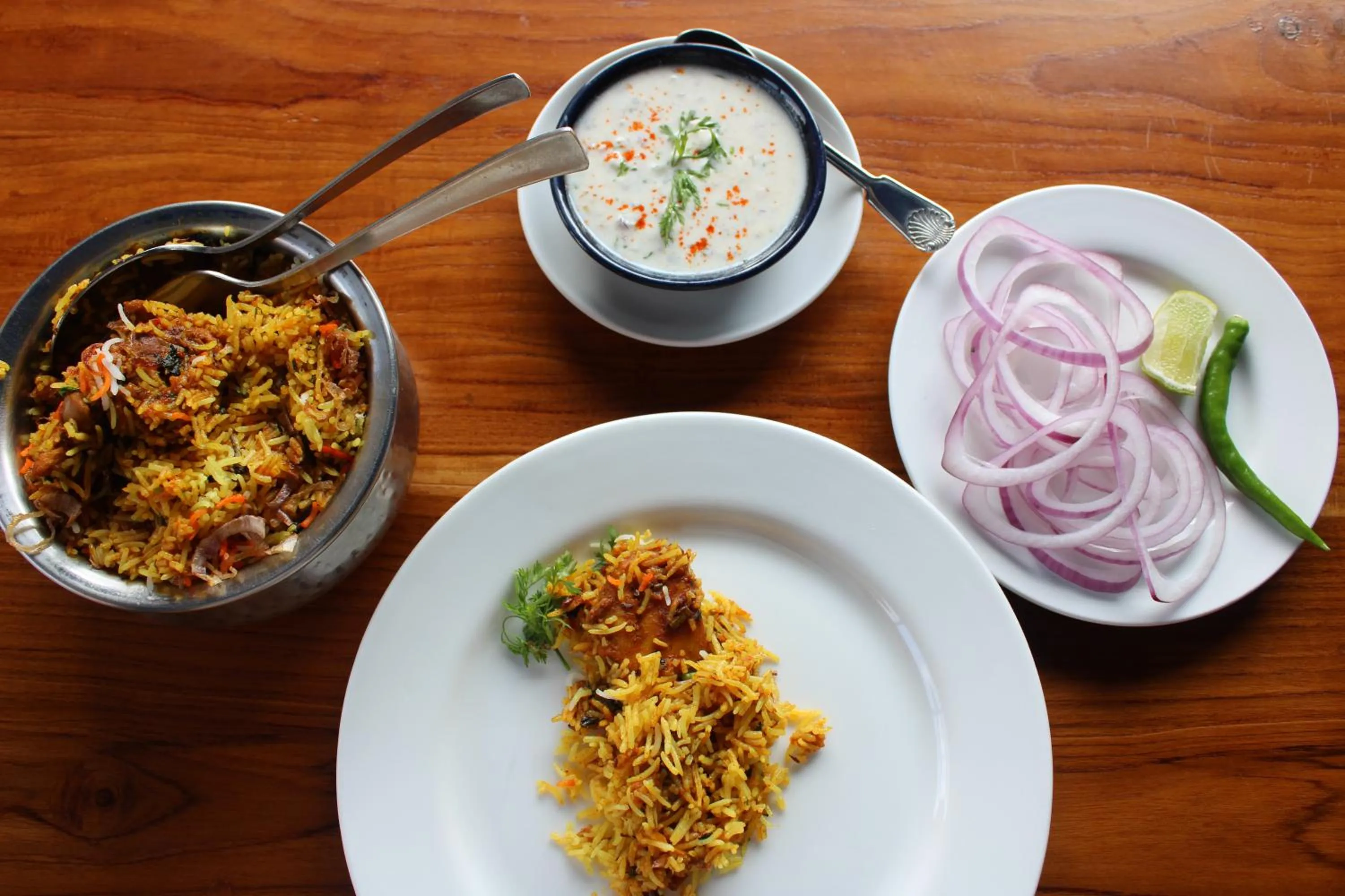 Food and drinks in Jasminn Hotel - AM Hotel Kollection