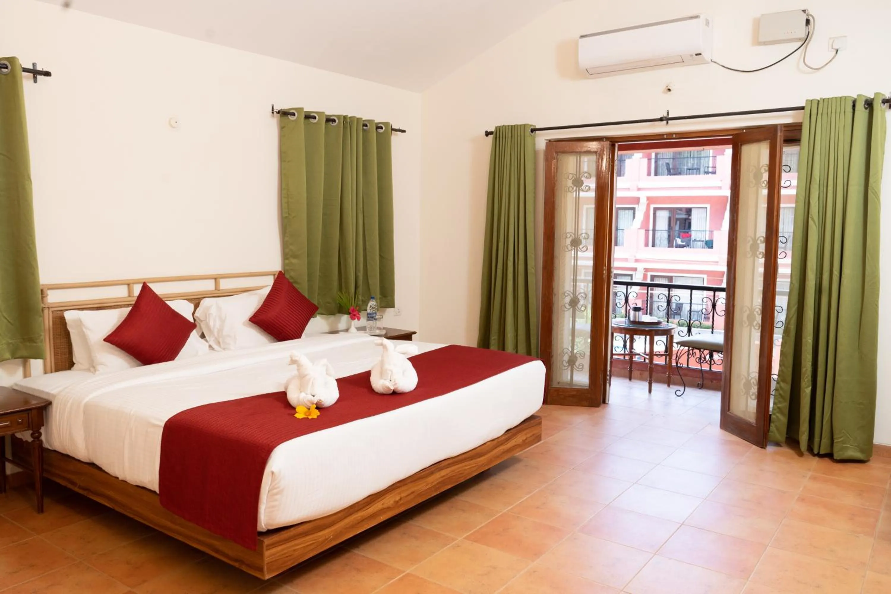 Bed in Jasminn Hotel - AM Hotel Kollection