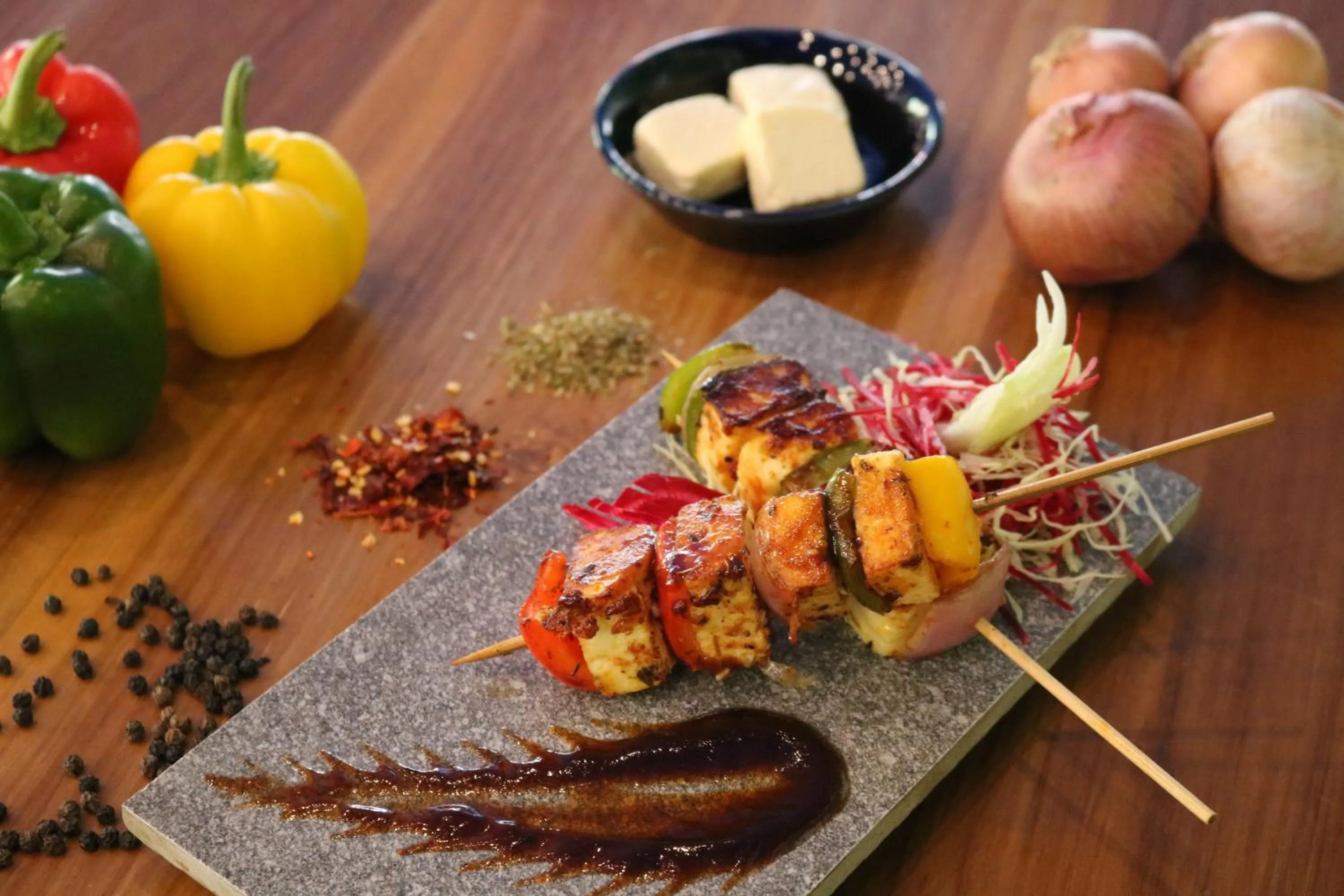 Food and drinks in Jasminn Hotel - AM Hotel Kollection