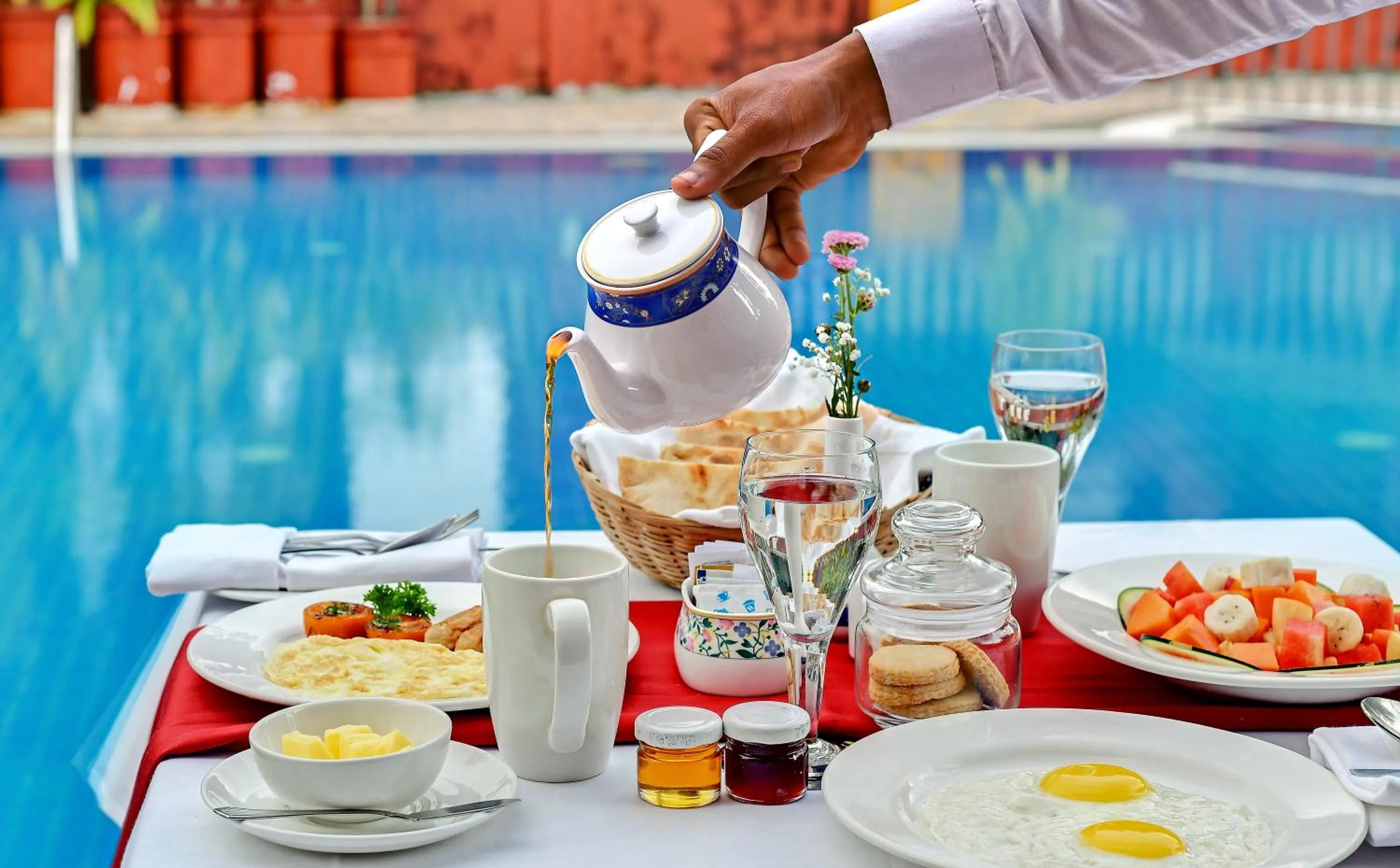 Restaurant/places to eat in Jasminn Hotel - AM Hotel Kollection