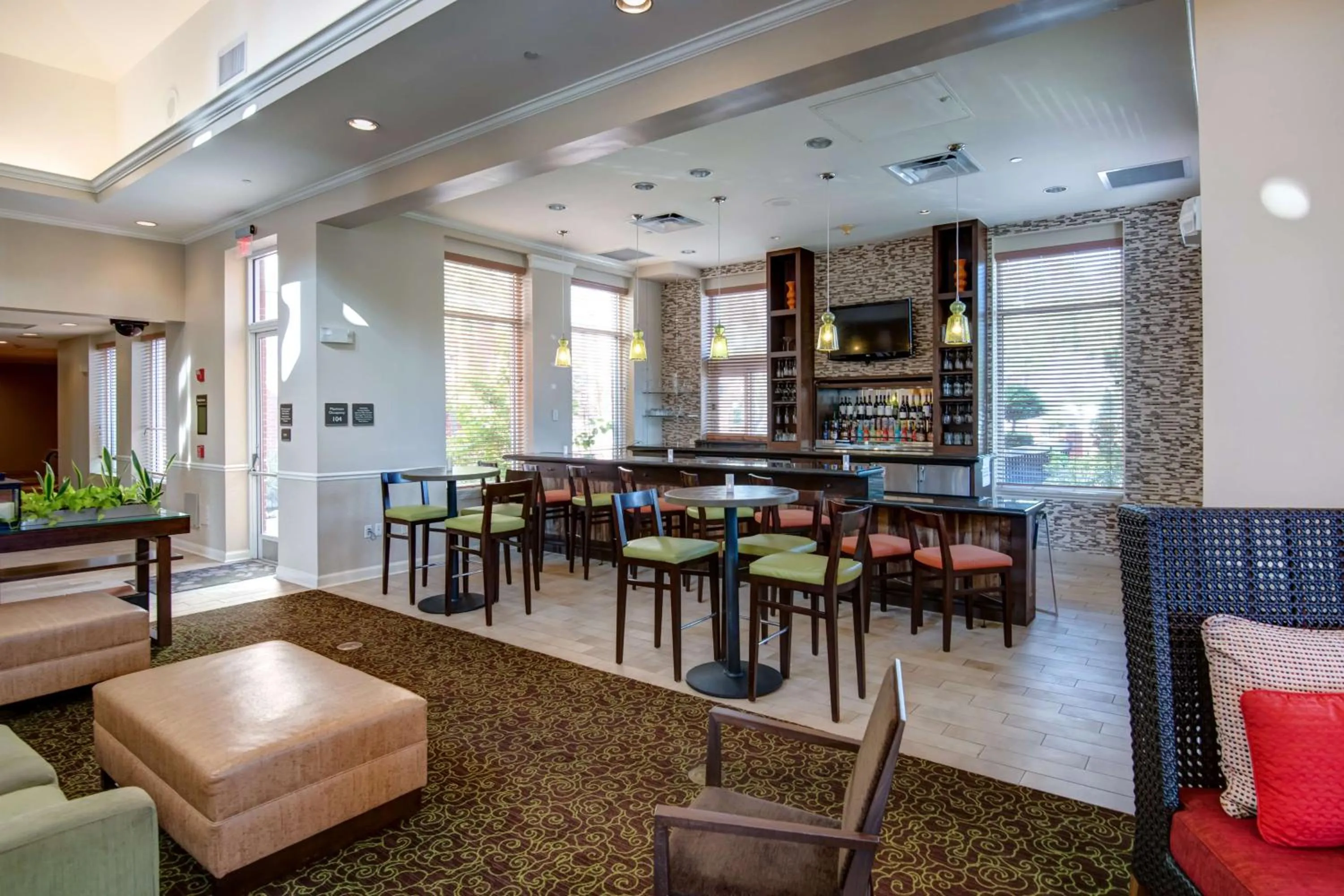 Restaurant/places to eat in Hilton Garden Inn Tampa Ybor Historic District