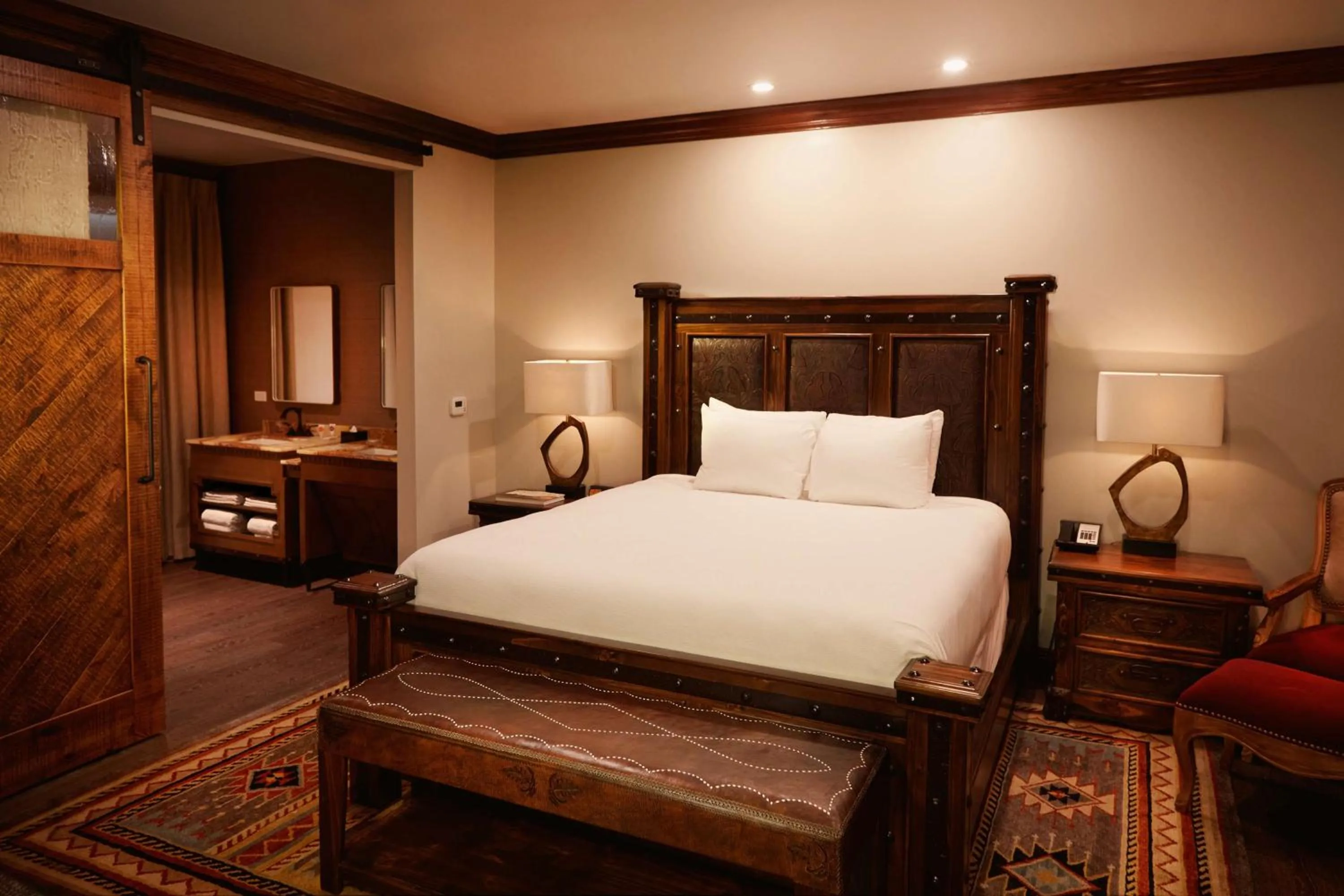 Photo of the whole room, Bed in Hyatt Place Fort Worth Stockyard