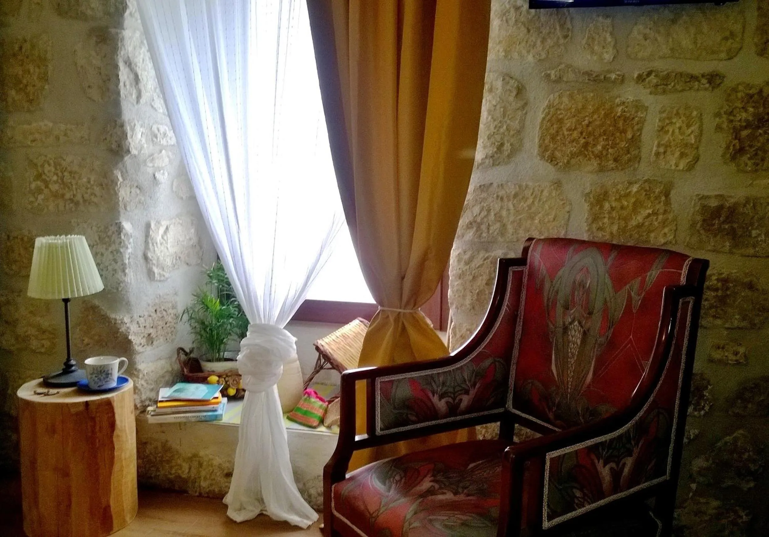 Decorative detail in Cas'Antica Soprana