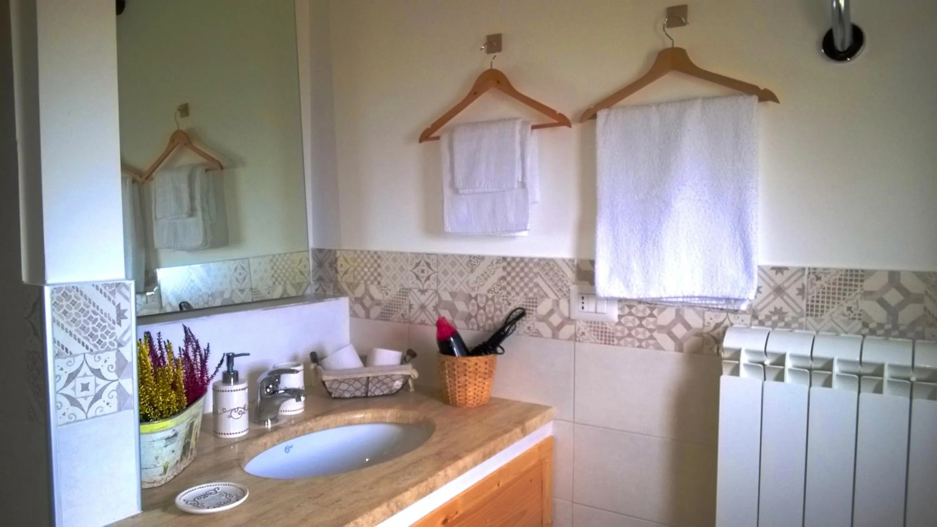 Bathroom in Cas'Antica Soprana