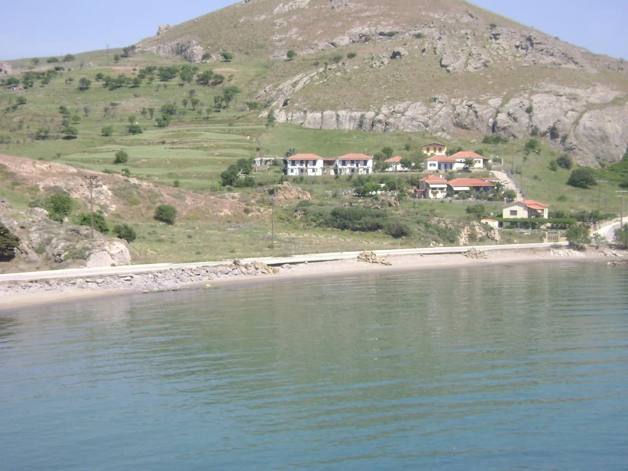 Area and facilities in Sunset Hotel