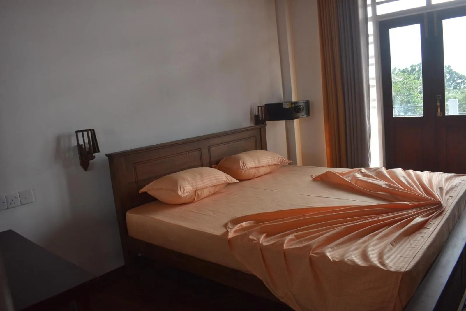 Bed in Hotel Ocean View Cottage